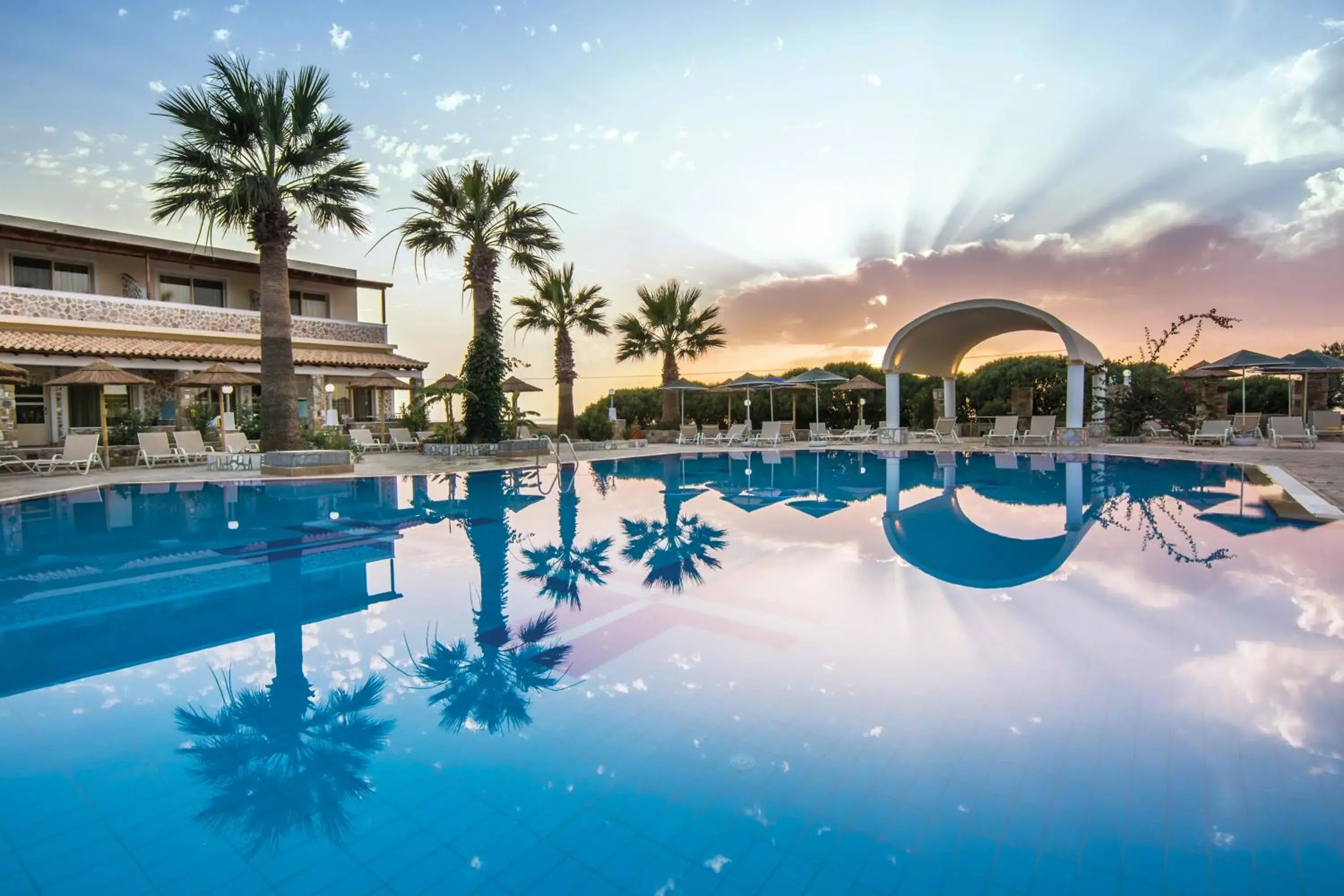 Kouros Palace Active Lifestyle Hotel Kouros Palace Active Lifestyle Hotel