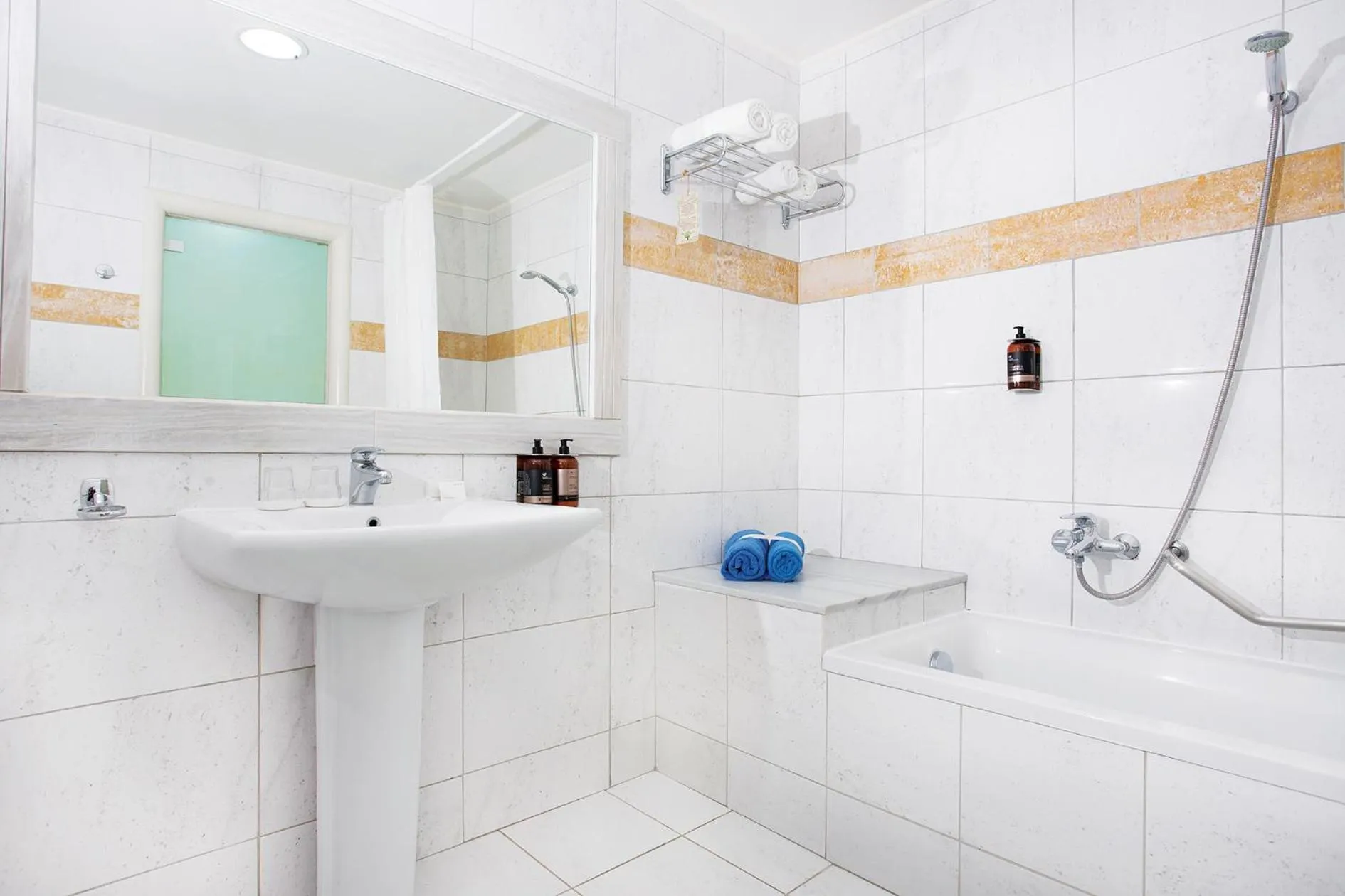 Kouros Palace Active Lifestyle Hotel