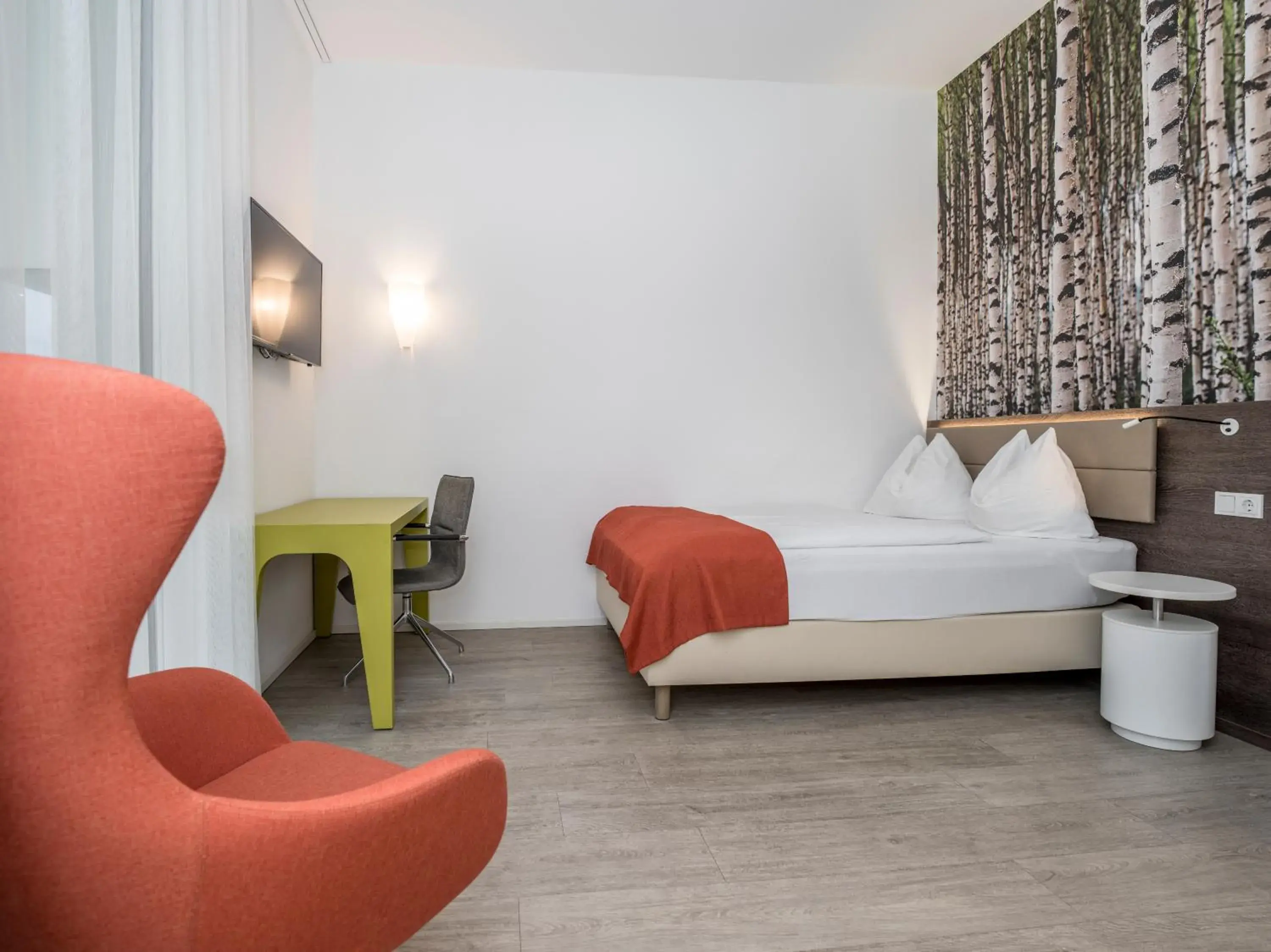 Small Double Room (1-2 adults) - single occupancy in Eco Suite Hotel Small Double Room (1-2 adults) - single occupancy in Eco Suite Hotel