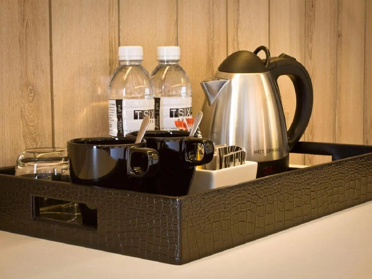 Drinks in Tsix5 Phenomenal Hotel Pattaya