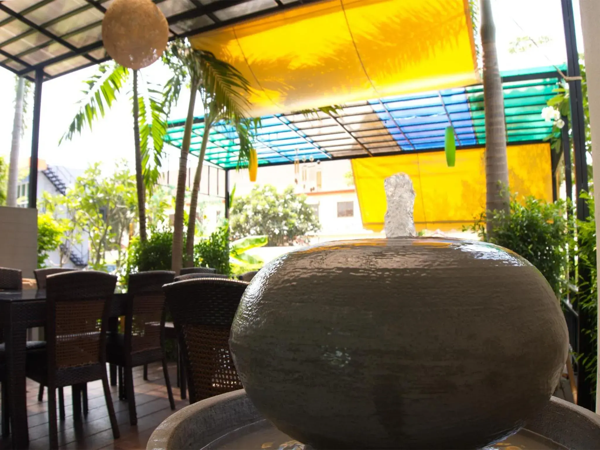 Restaurant/places to eat in Evergreen Resort Cha-am Restaurant/places to eat in Evergreen Resort Cha-am