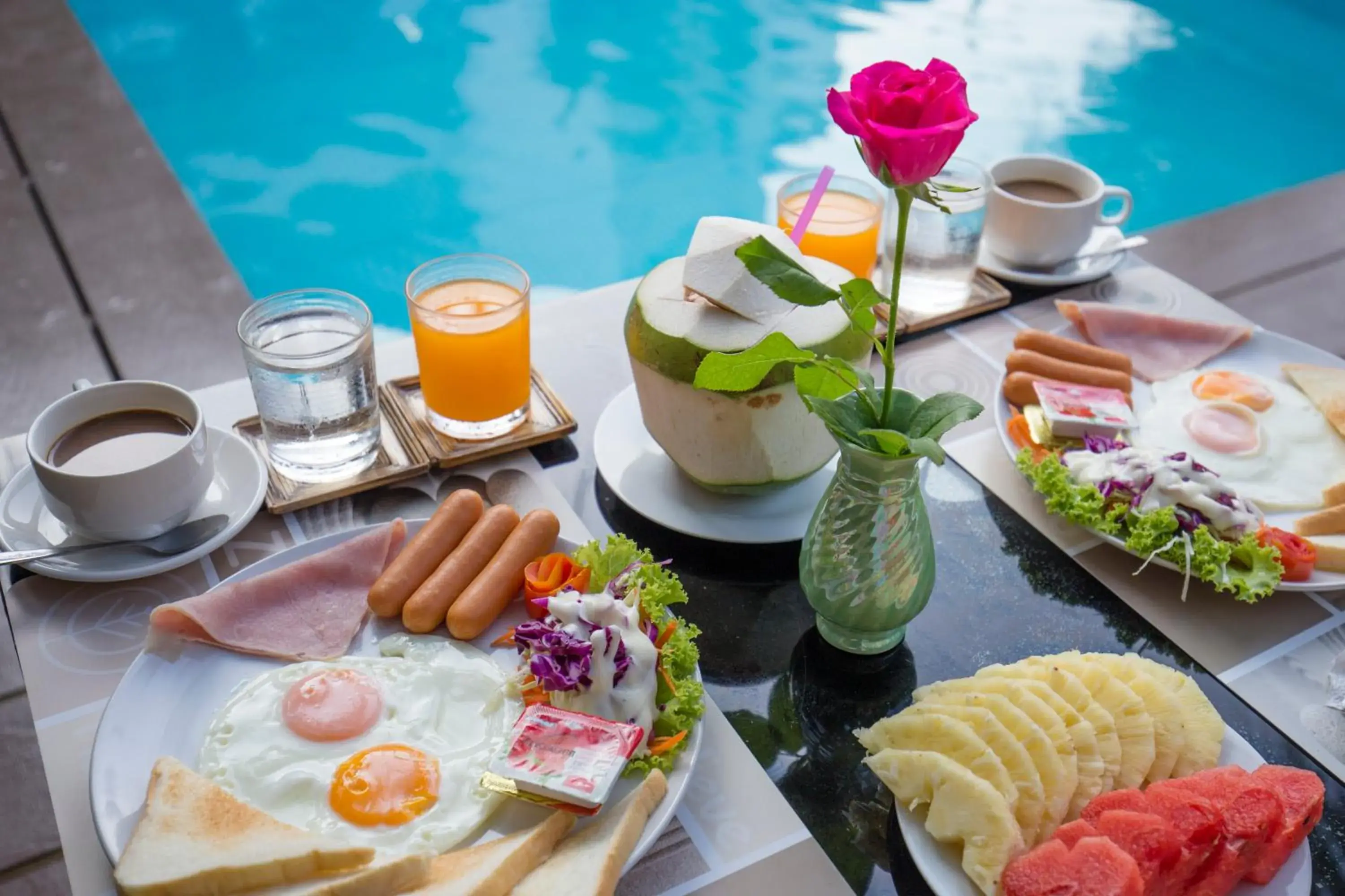 American breakfast in Evergreen Resort Cha-am American breakfast in Evergreen Resort Cha-am