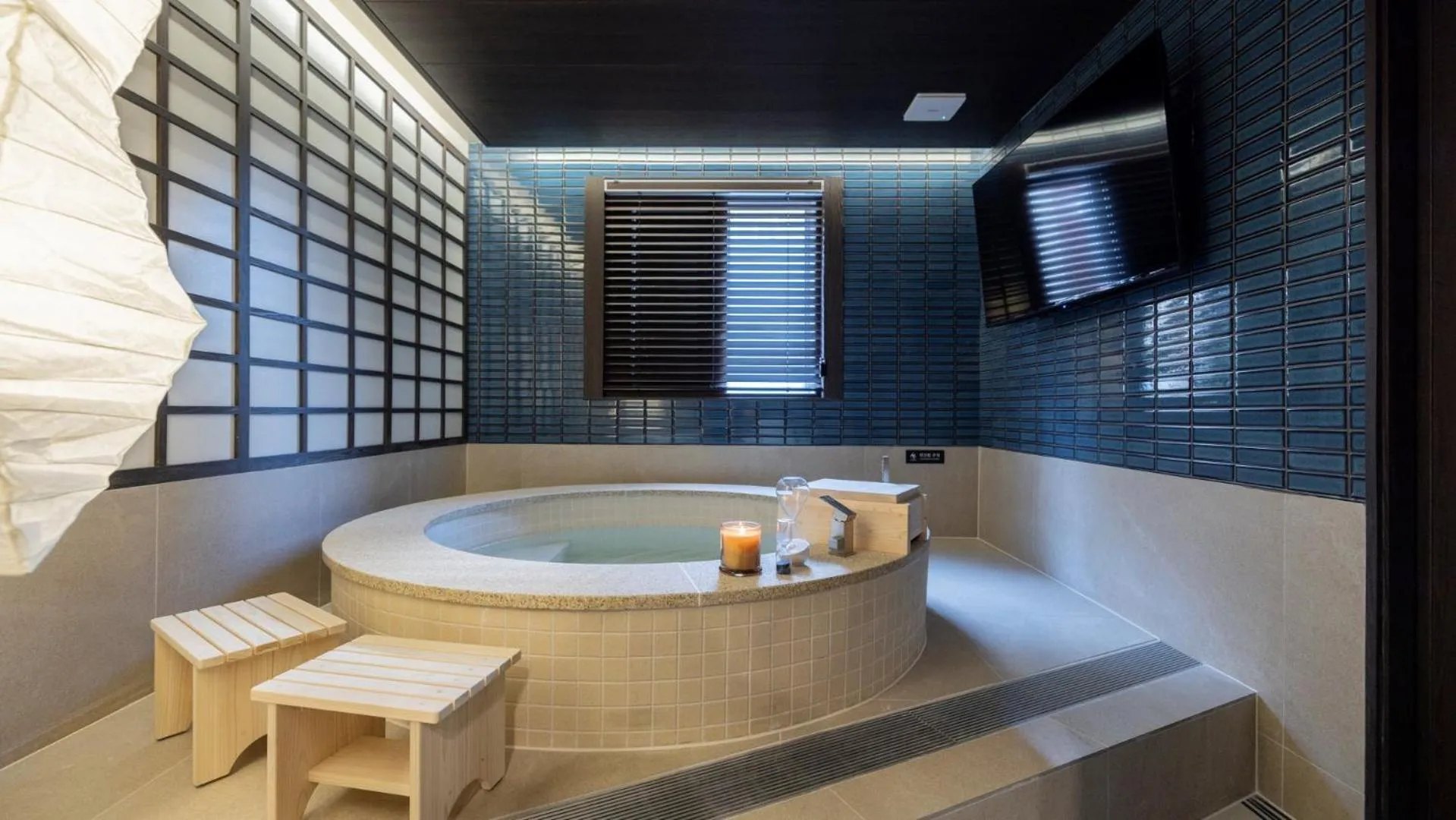 Onami (Signature) + Ondol Sauna for 2hours in Stay Passport Okinawa Ryokan Incheon Bupyeong