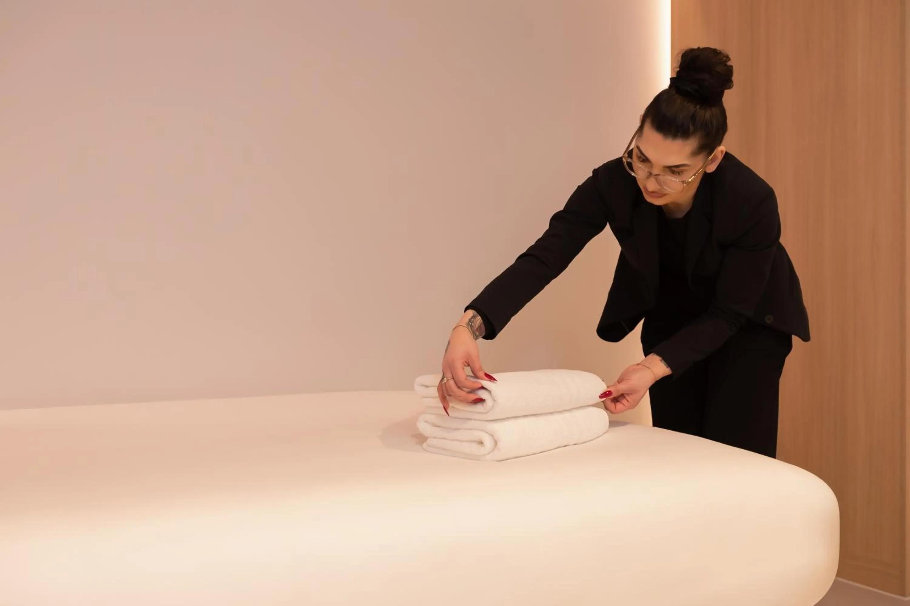 Bed in Zedwell Underground Hotel Park Lane