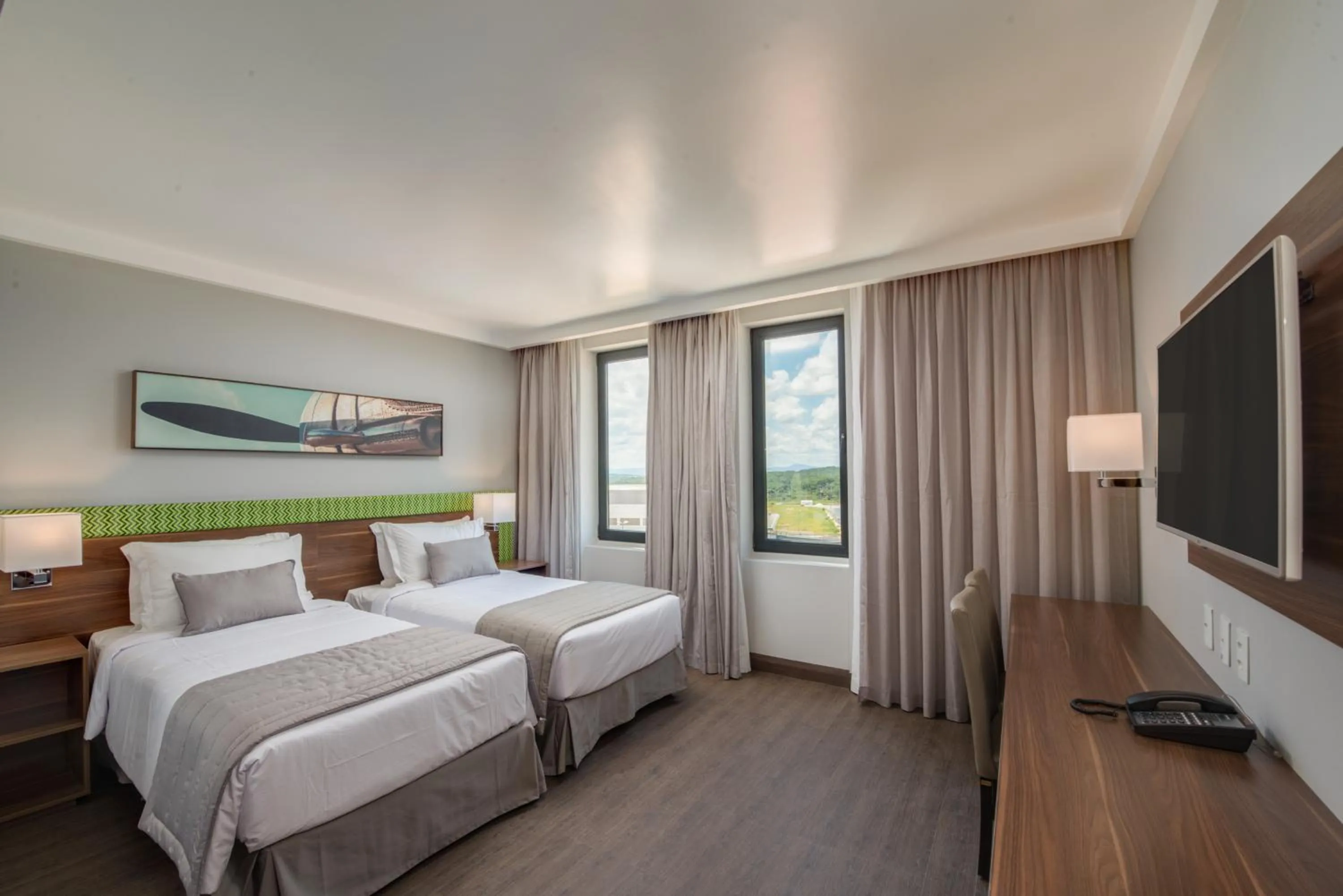 Bed in Linx Confins by Wish