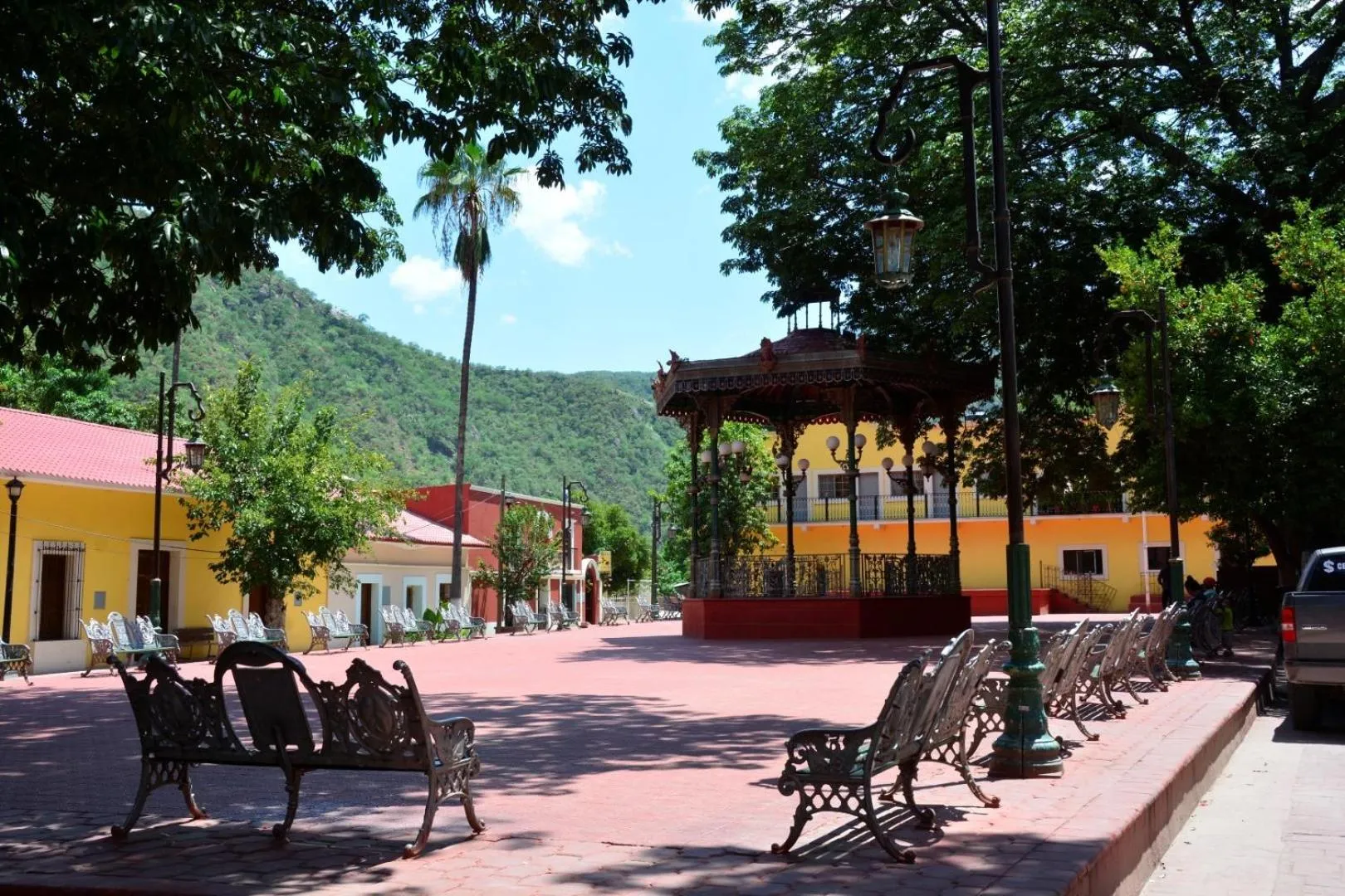 Neighbourhood in Copper Canyon Riverside Lodge