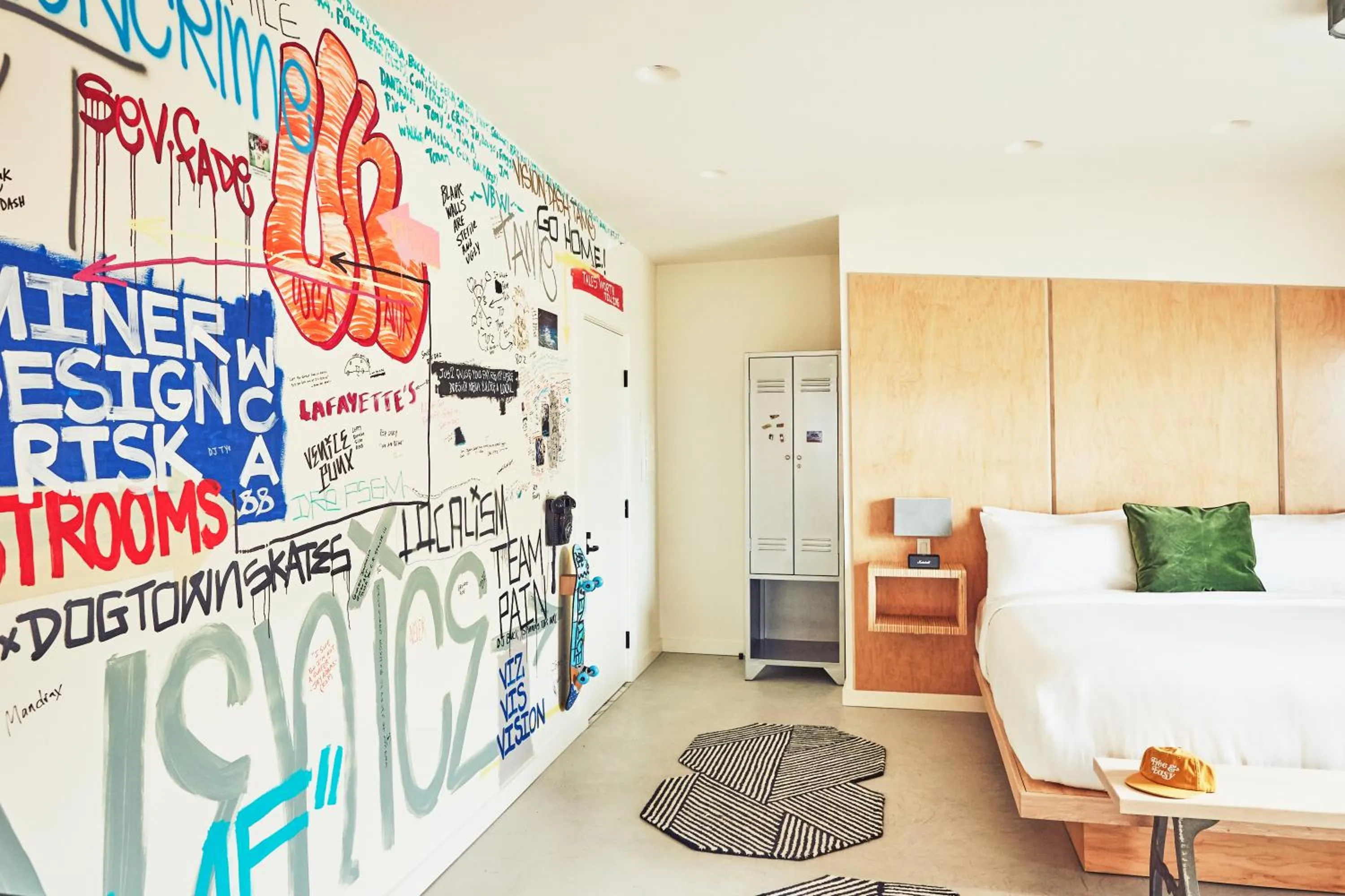 Bed in Venice V Hotel