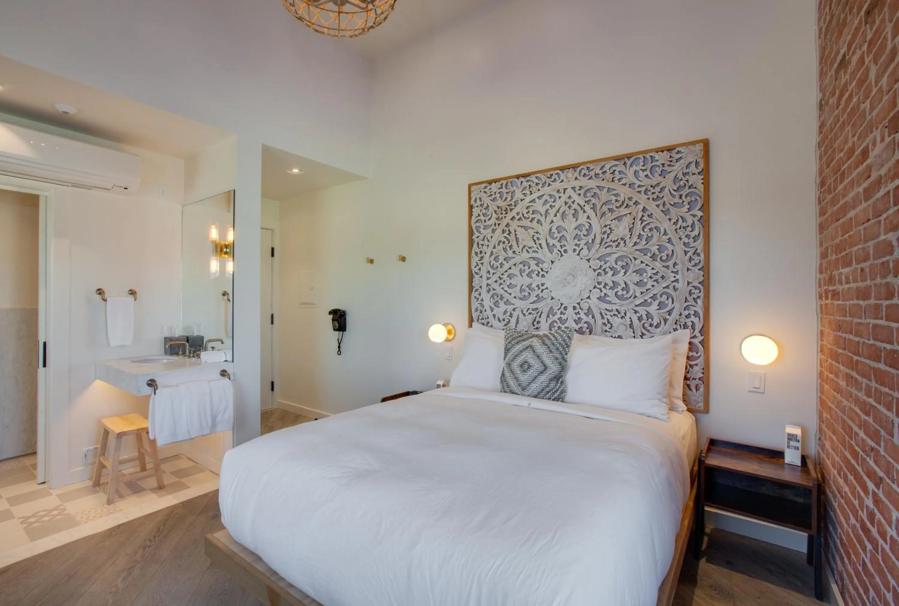 Bed in Venice V Hotel