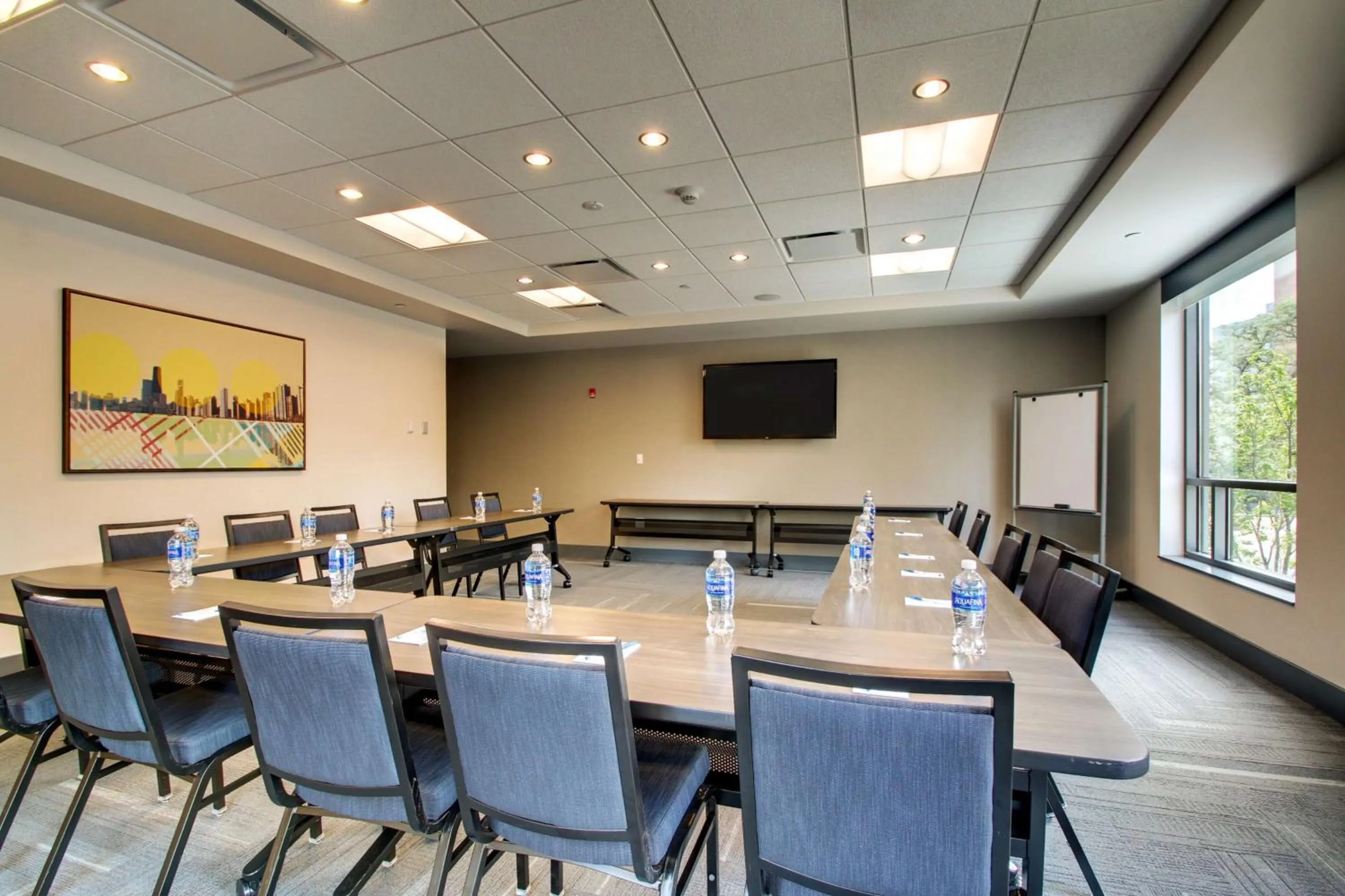 Meeting/conference room in Hyatt House Chicago/Evanston