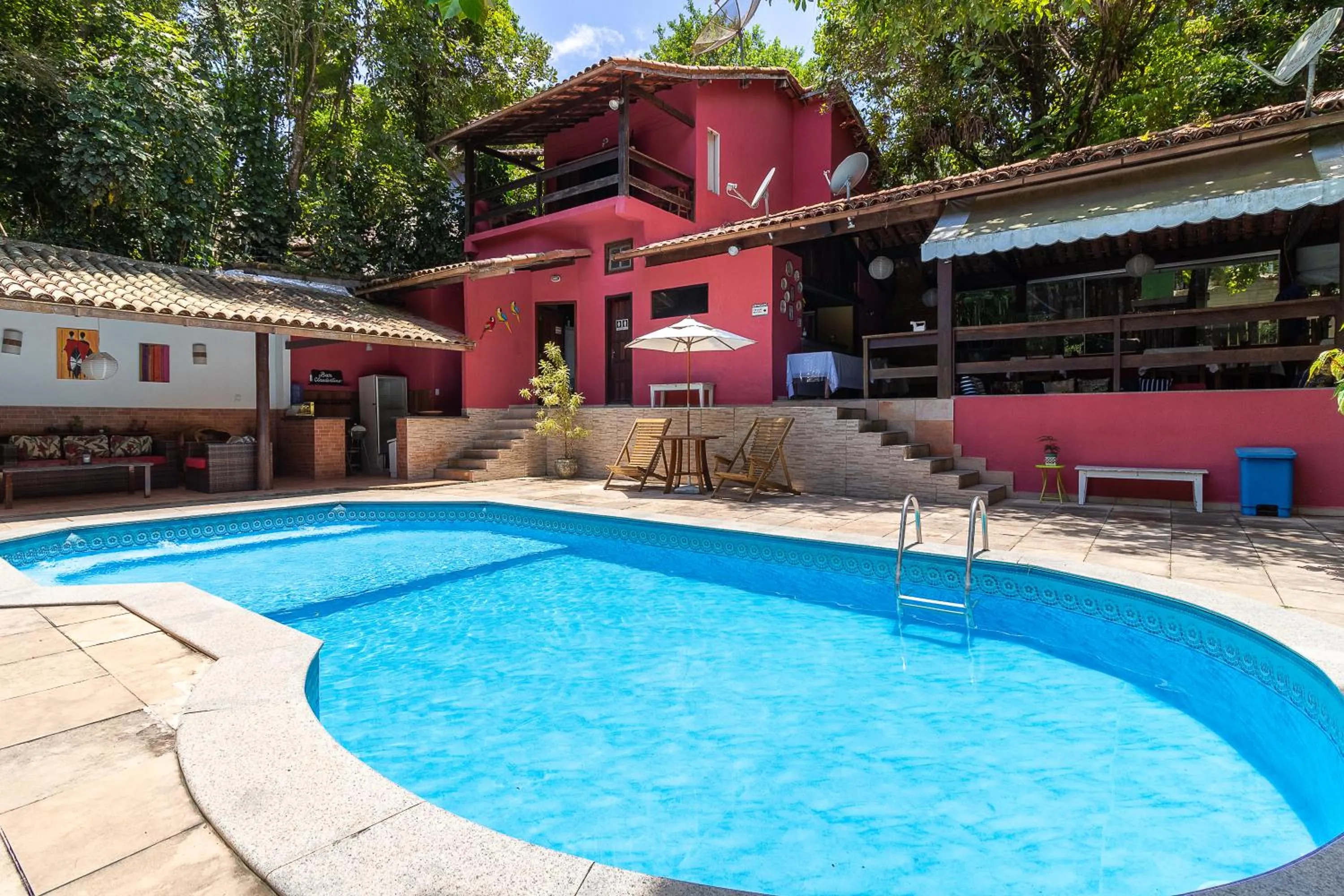 Swimming pool in Pousada Recanto da Terra