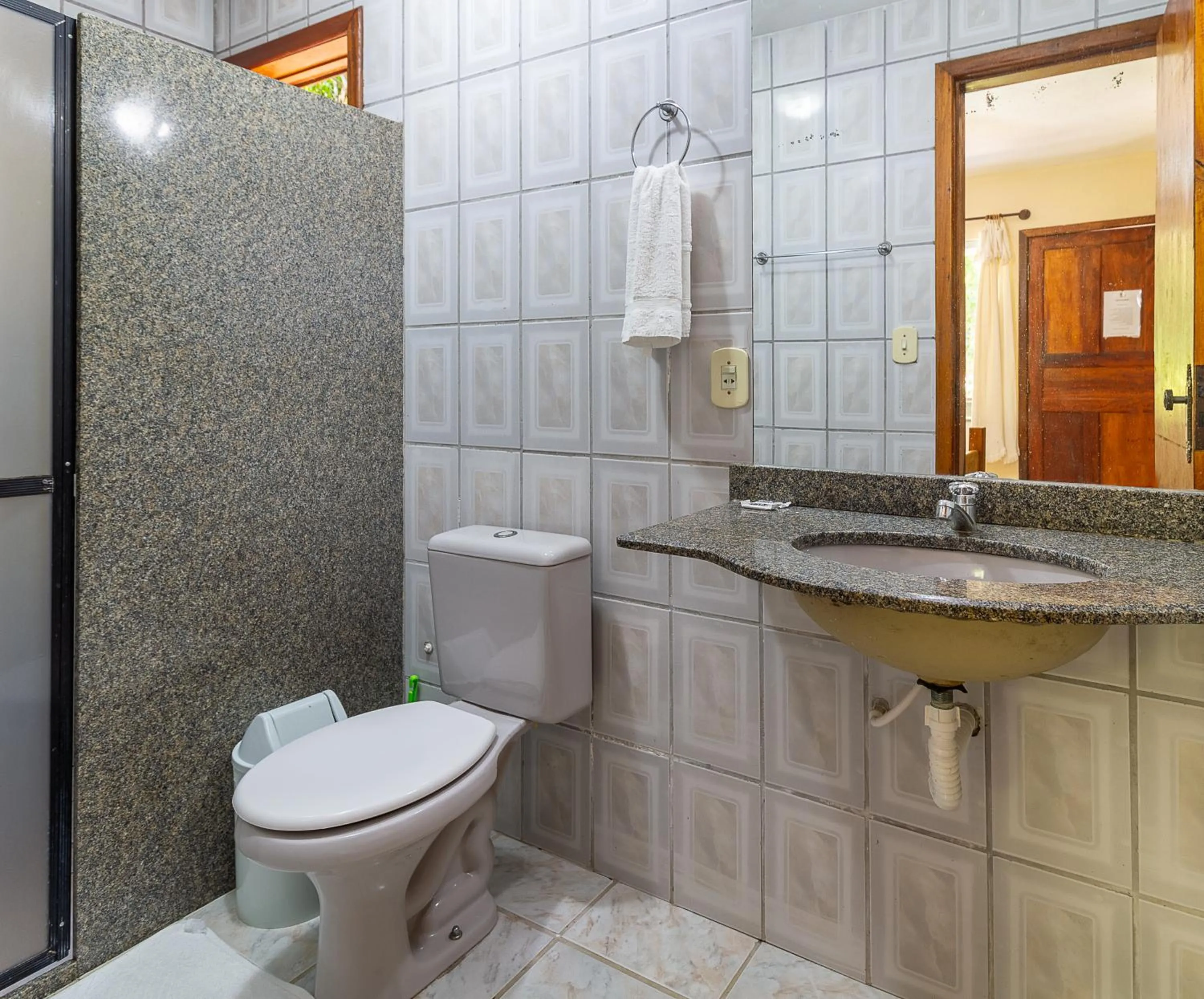 Bathroom in Pousada Recanto da Terra
