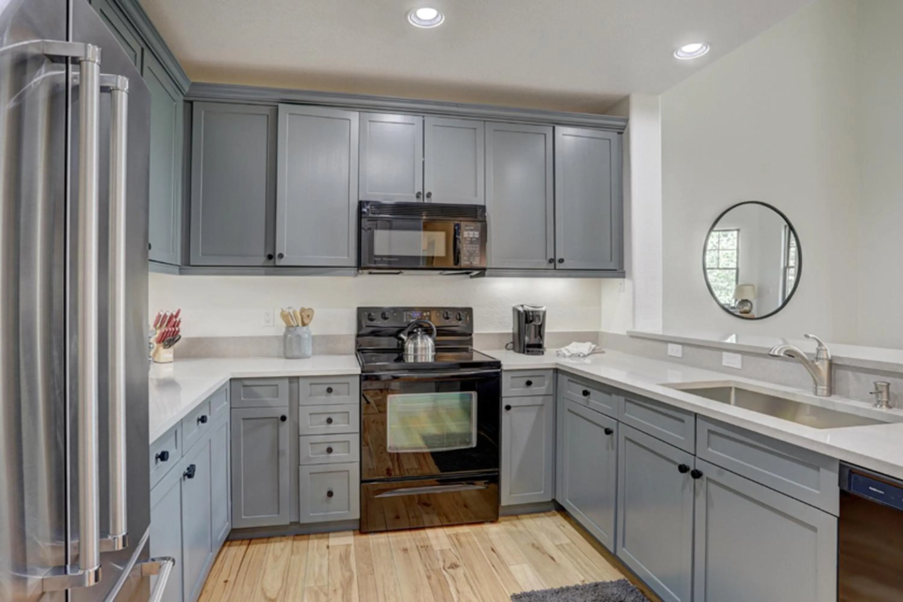 Kitchen or kitchenette in Lodge at Brookside