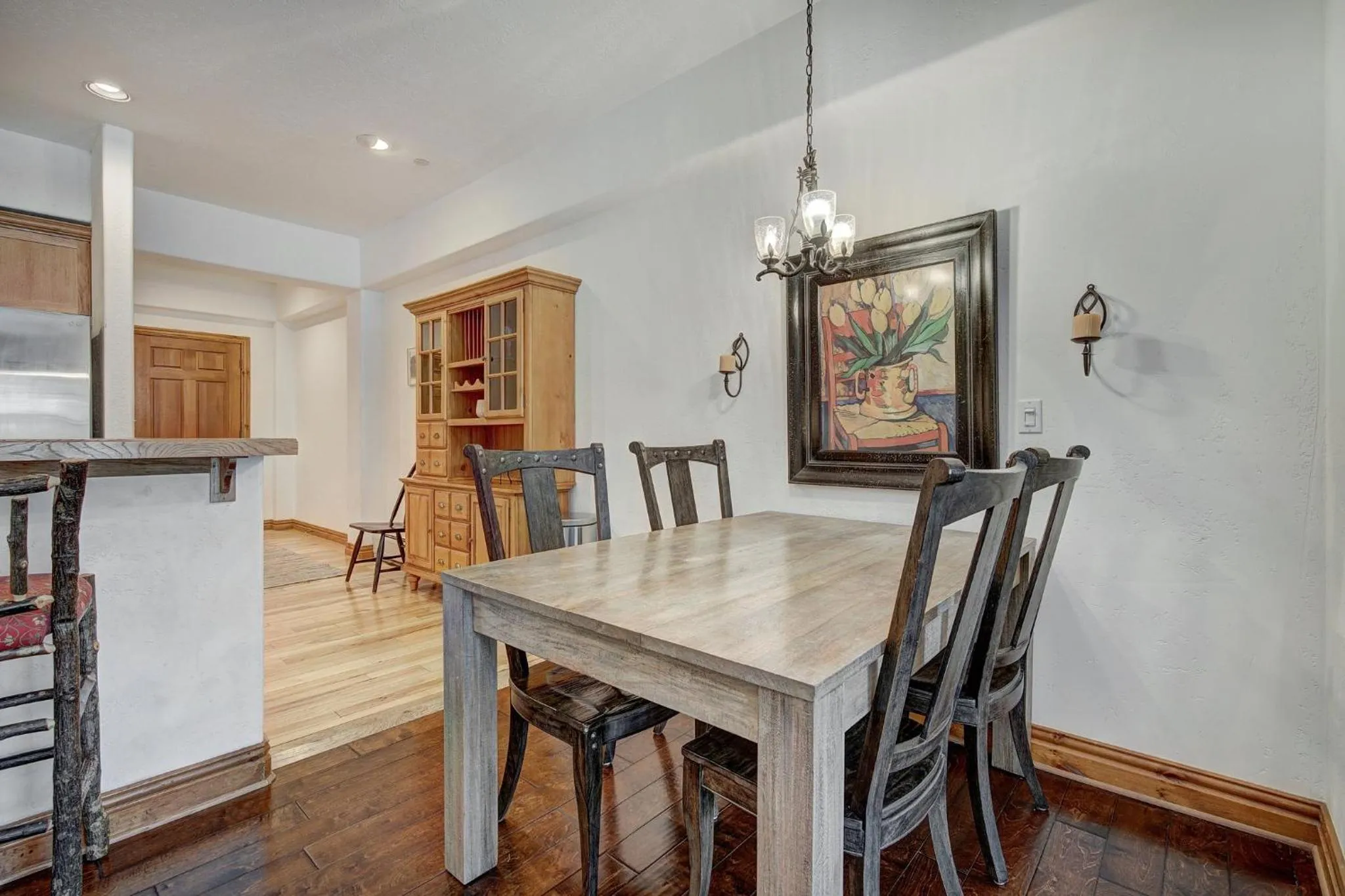 Food and drinks in Lodge at Brookside