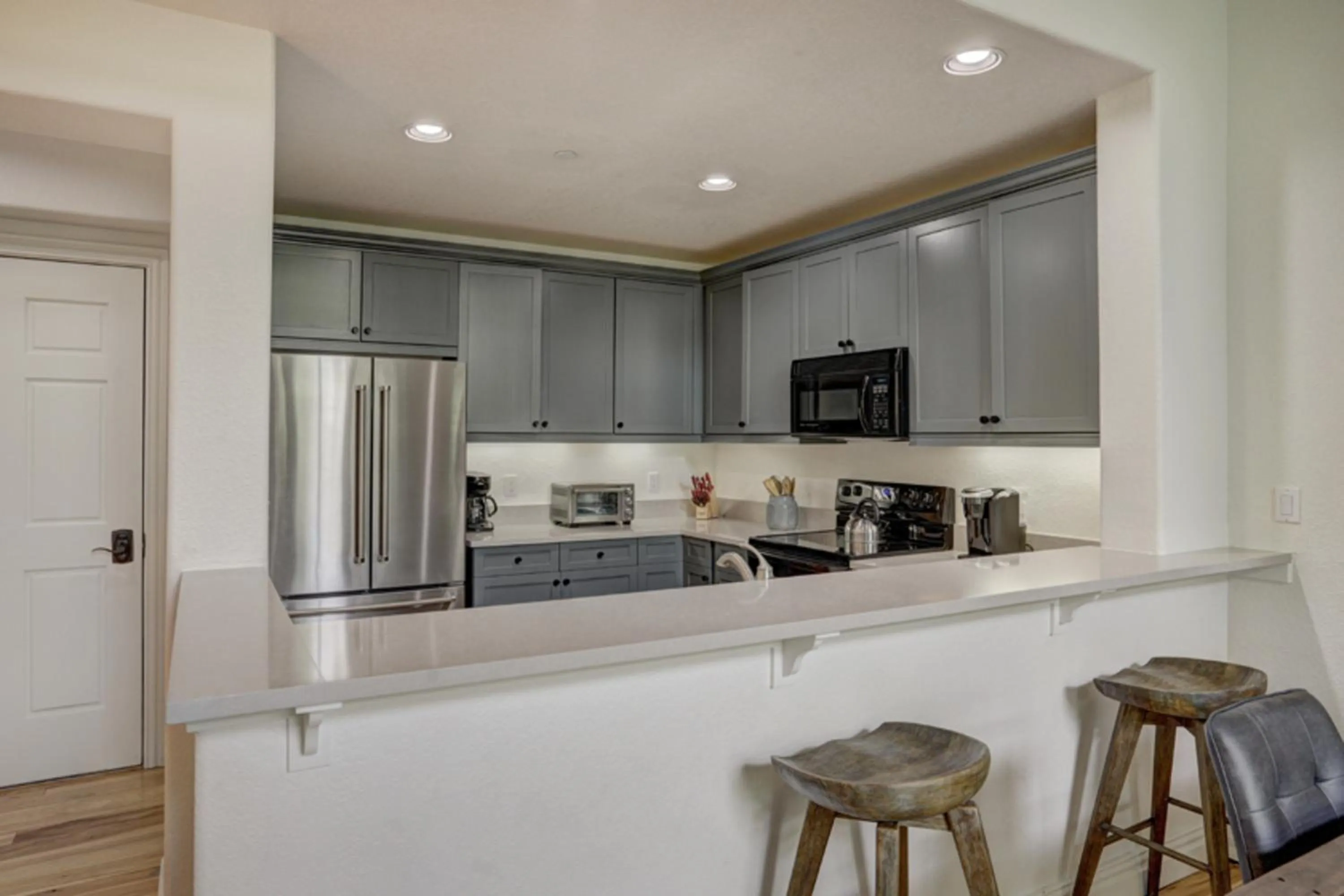 Breakfast in Lodge at Brookside