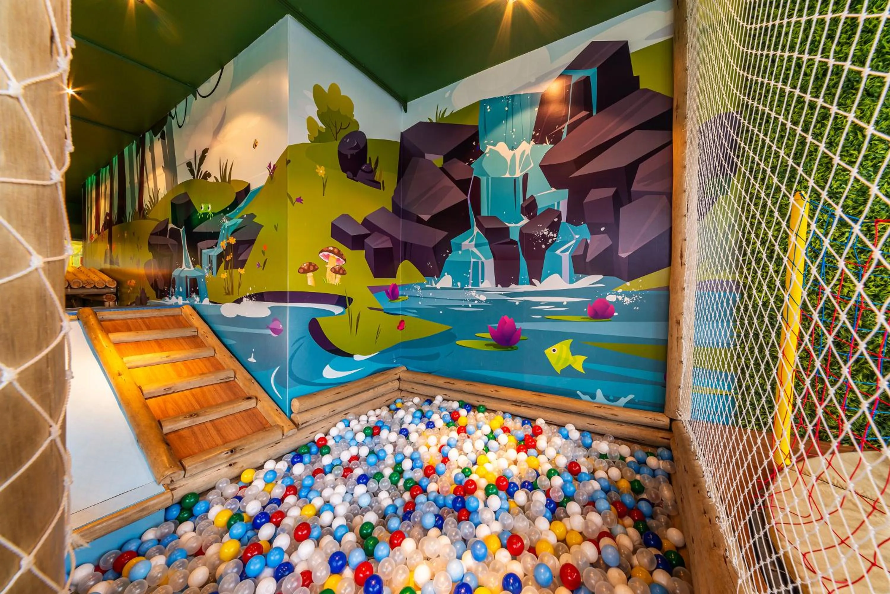 children in Hotel Laghetto Pedras Altas