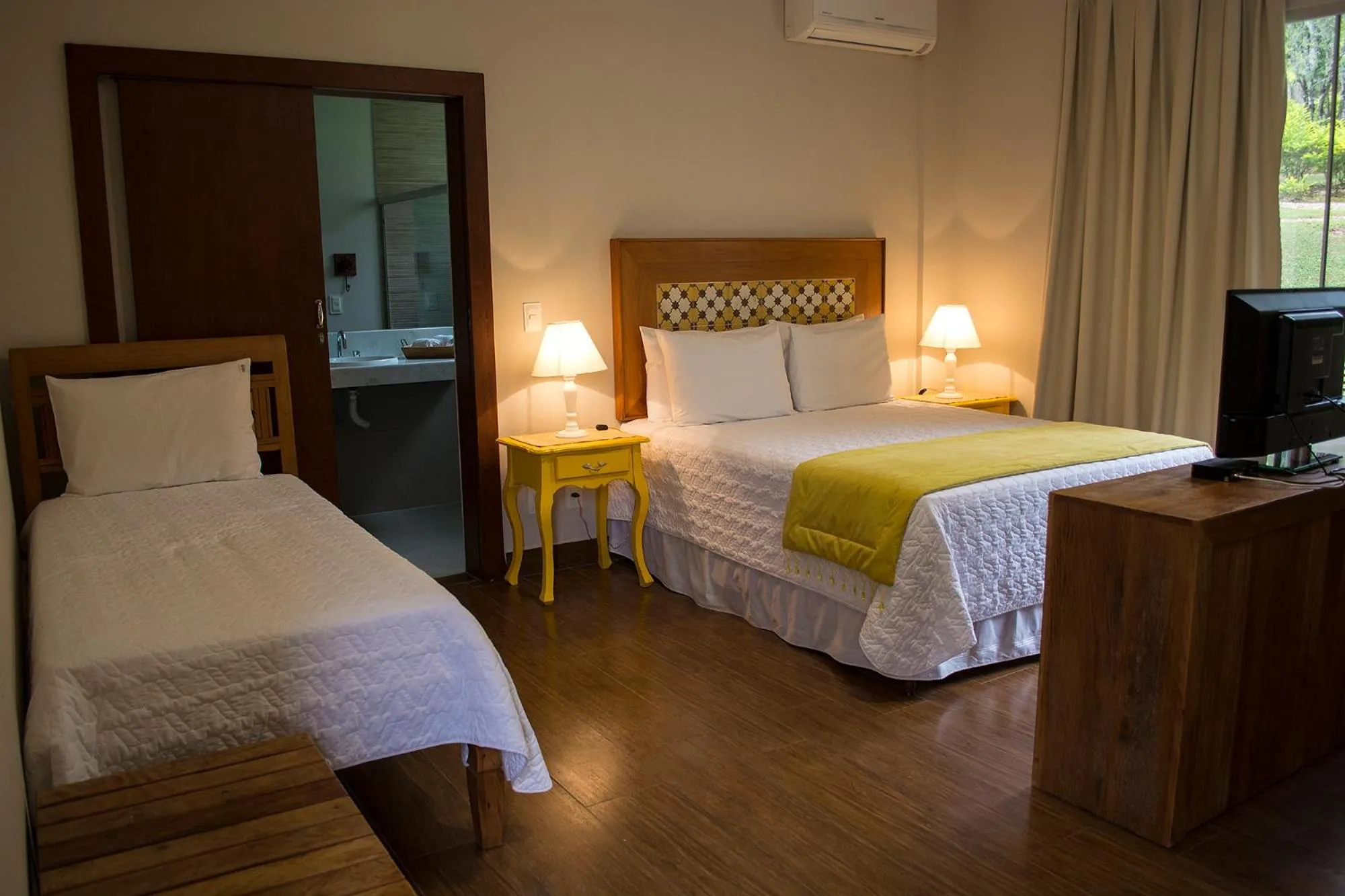 Bedroom, Bed in Pousada Recanto das Araras