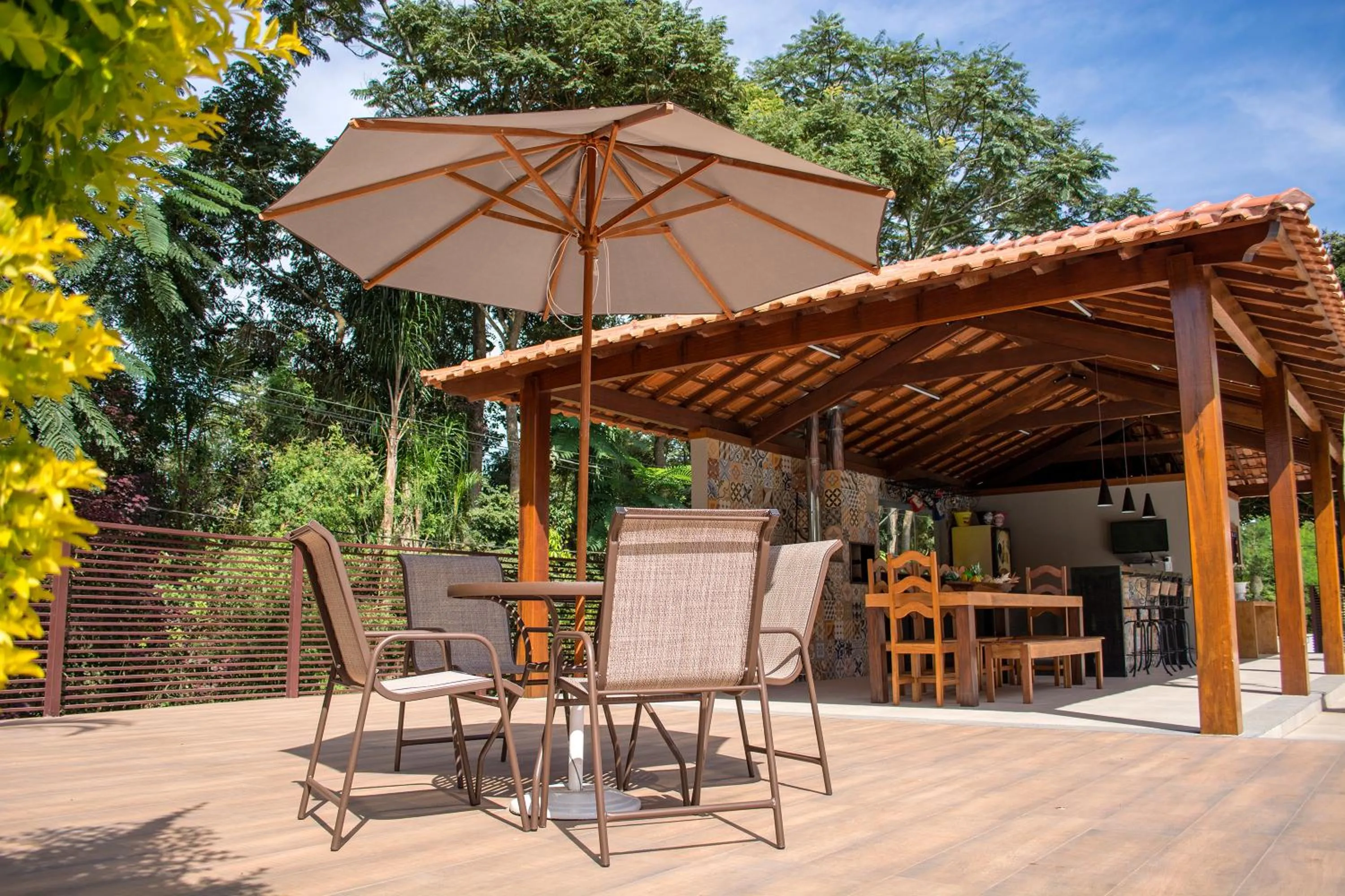 BBQ facilities in Pousada Recanto das Araras