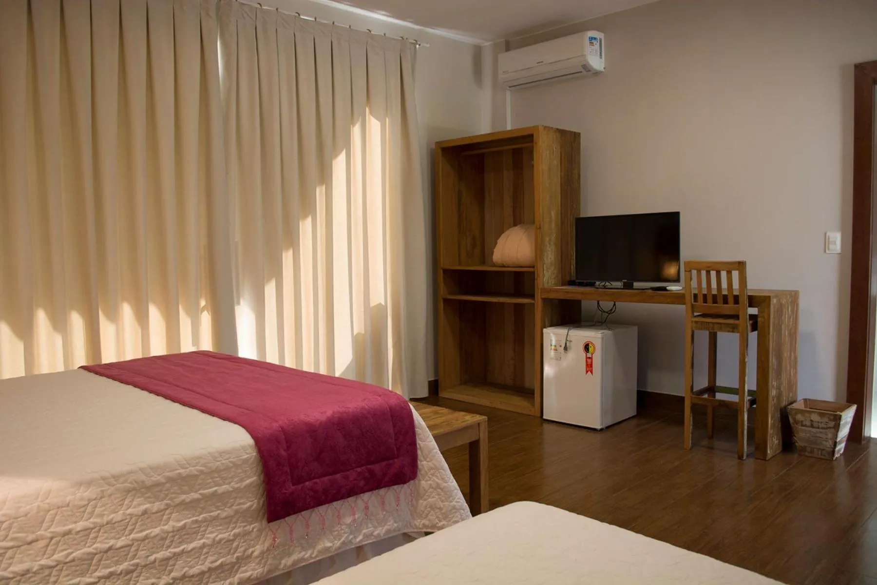 Photo of the whole room, Bed in Pousada Recanto das Araras