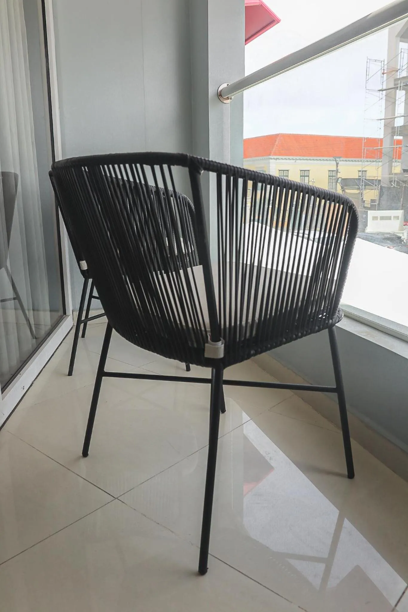 Majestic City Suites & Beach Hotel