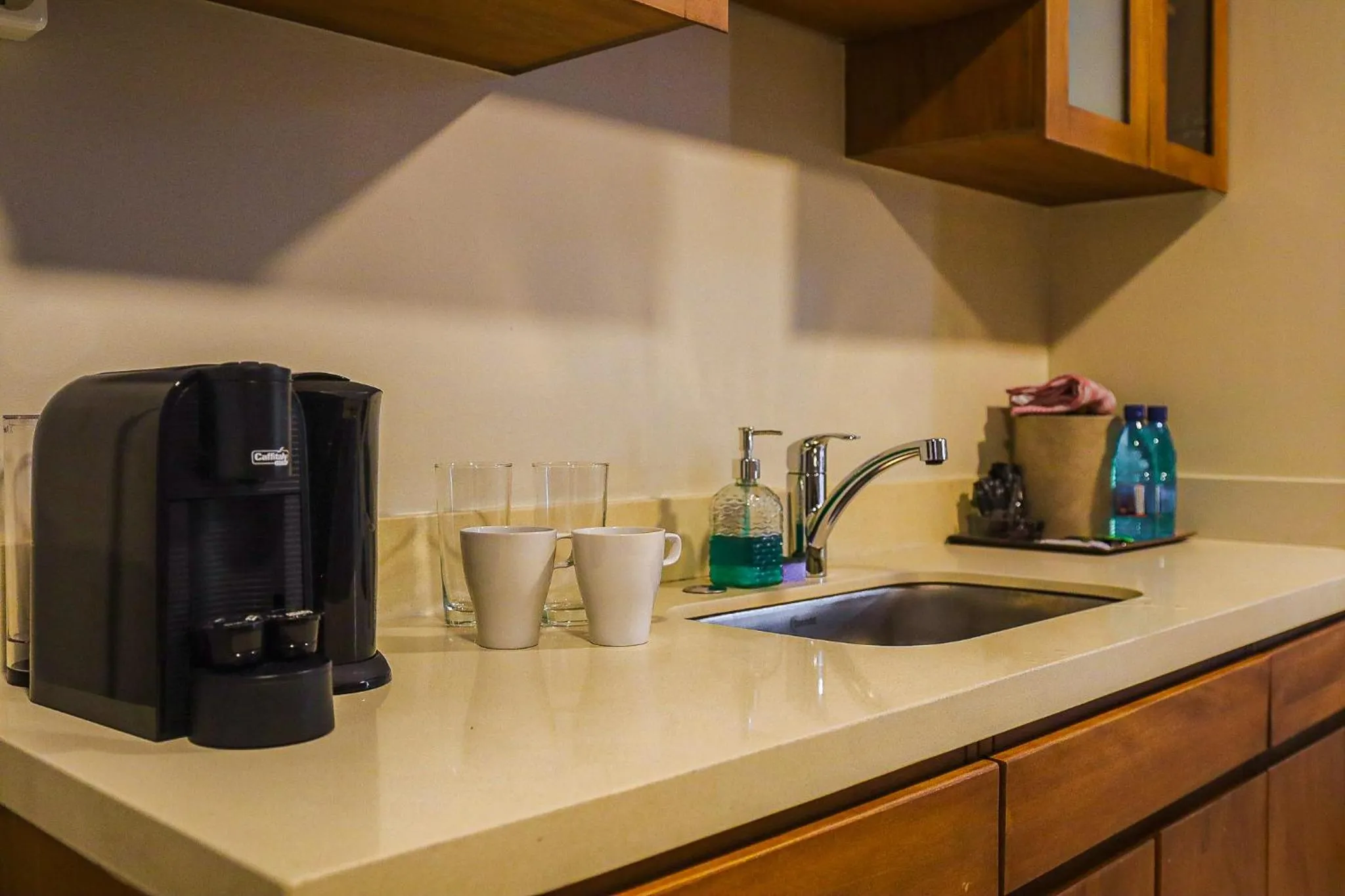 Majestic City Suites & Beach Hotel