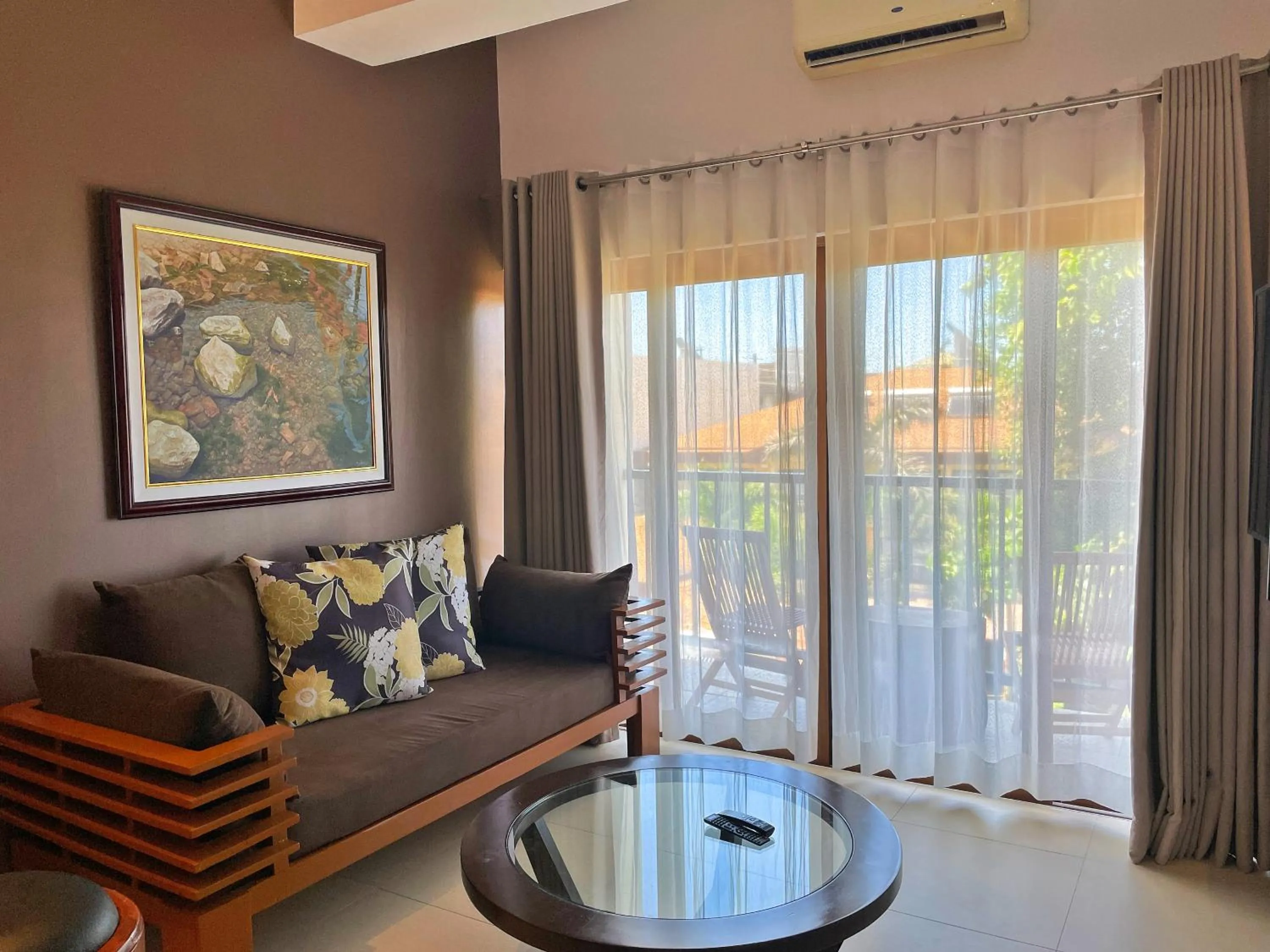 Living room in Aloha Boracay Hotel