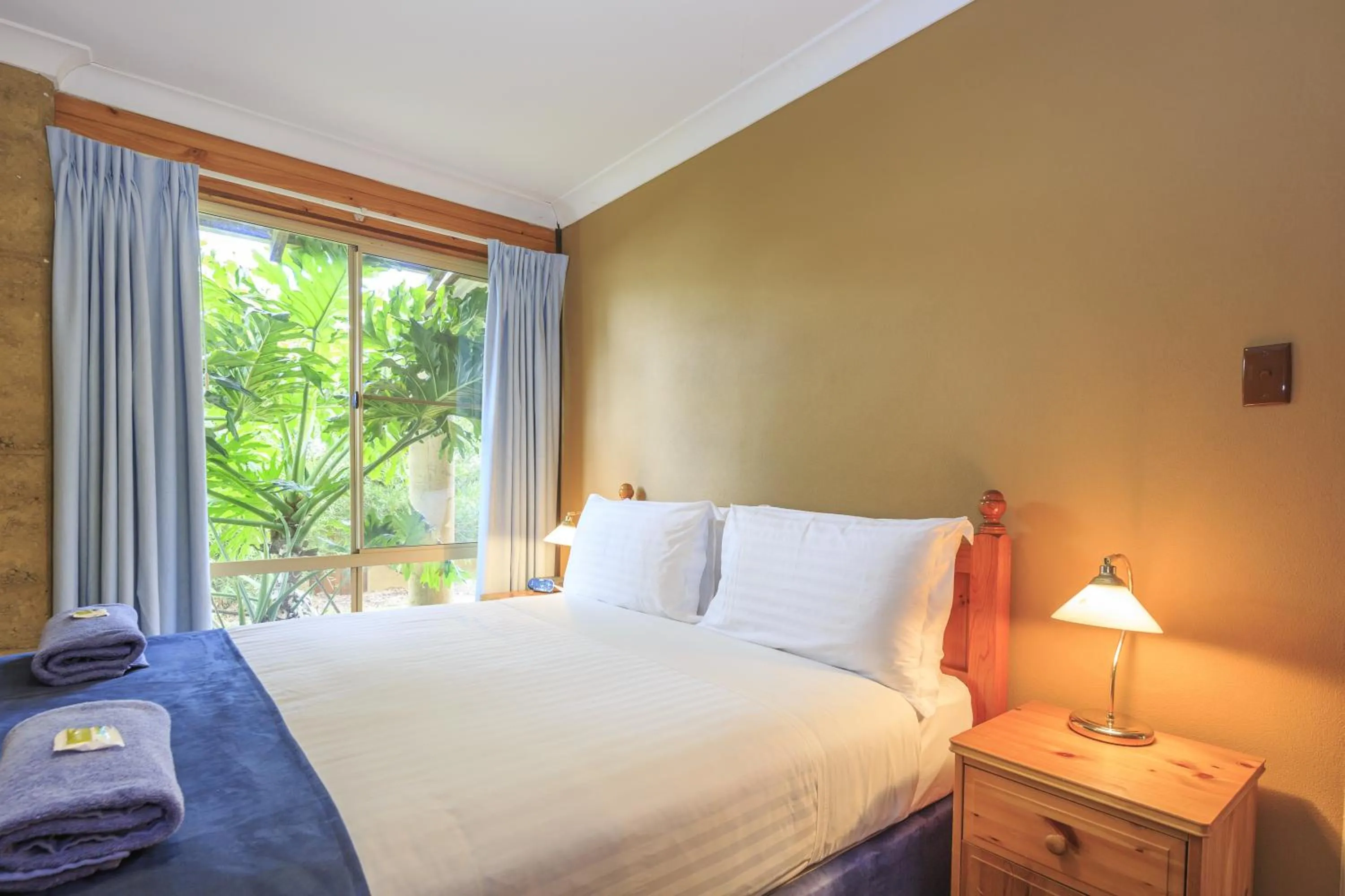 Bed in The Koorabup Motel