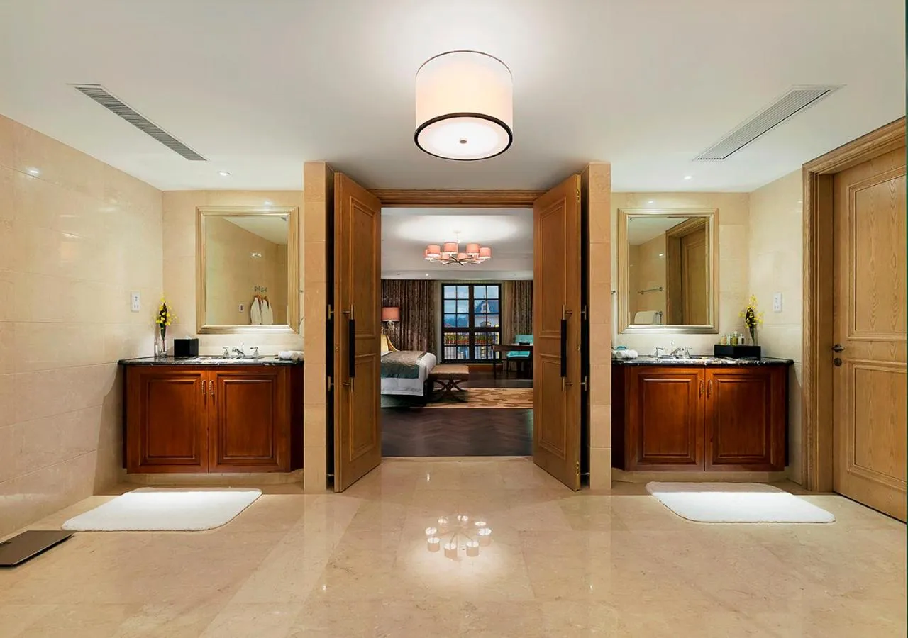 Lobby/Reception in Meilu Legend Hotel Hangzhou