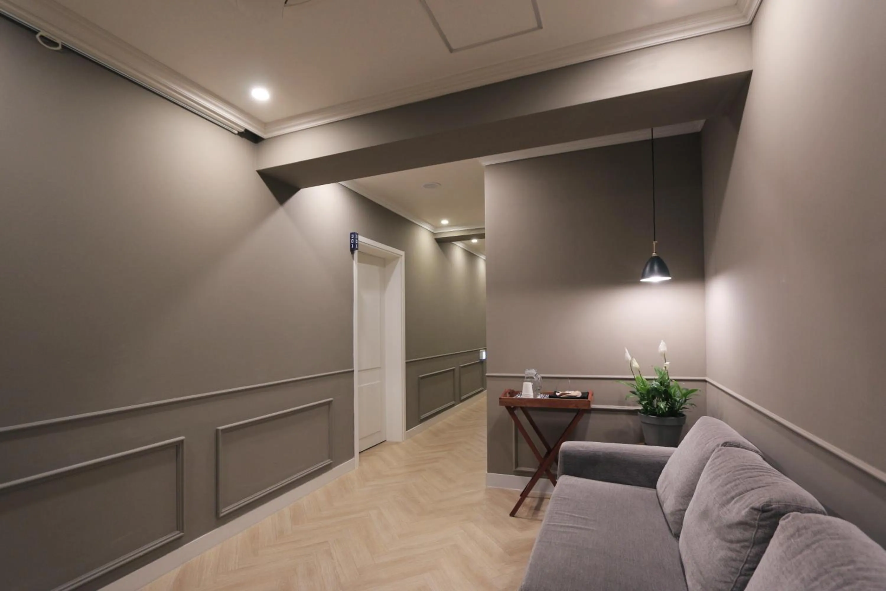 Communal lounge/ TV room in Blueboat Hostel Haeundae