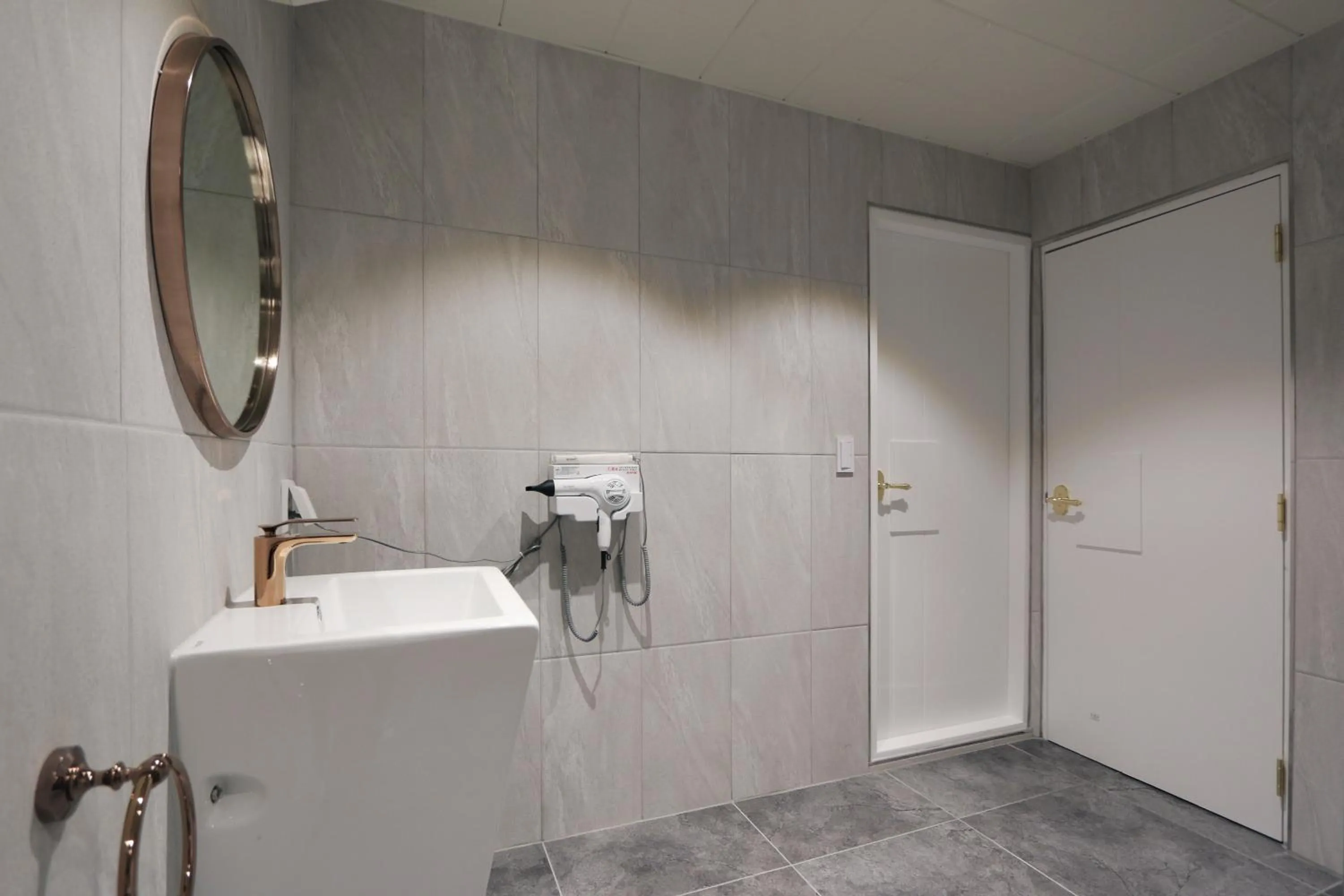 Toilet in Blueboat Hostel Haeundae