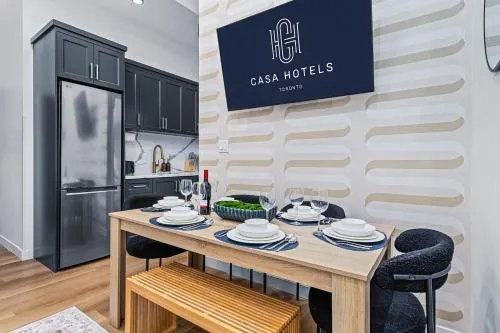 The McCaul Your Downtown Suite Stay Near AGO