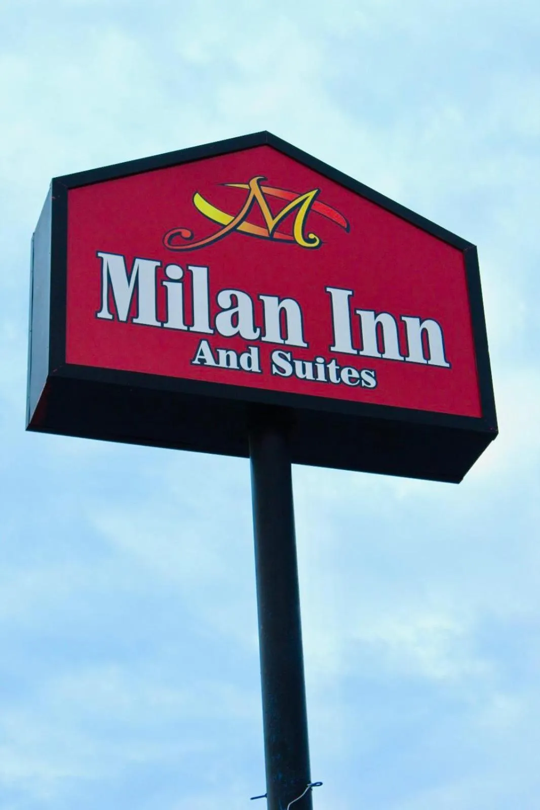 Milan inn & Suites