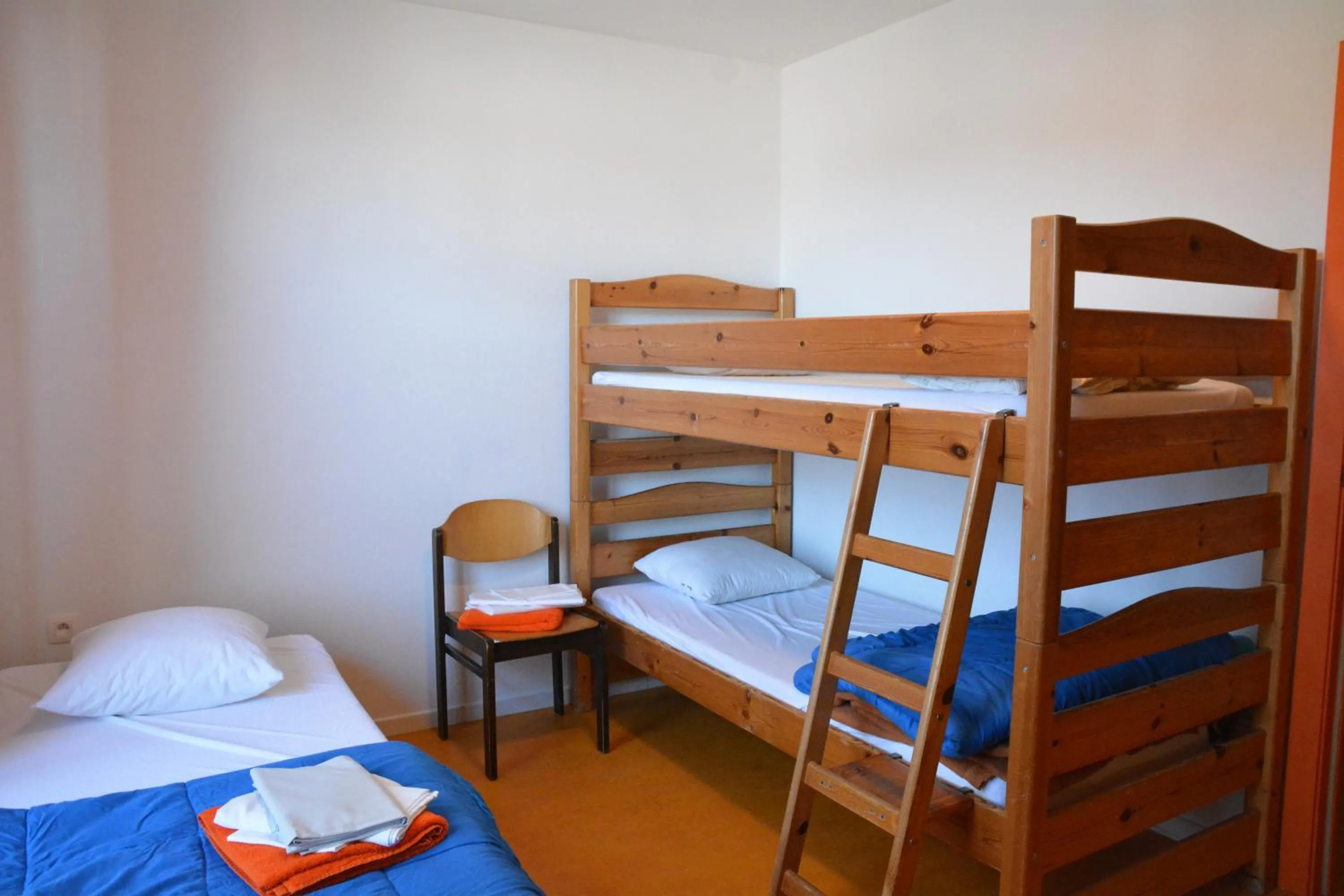 Bed in Le Fagotin - Youth hostel