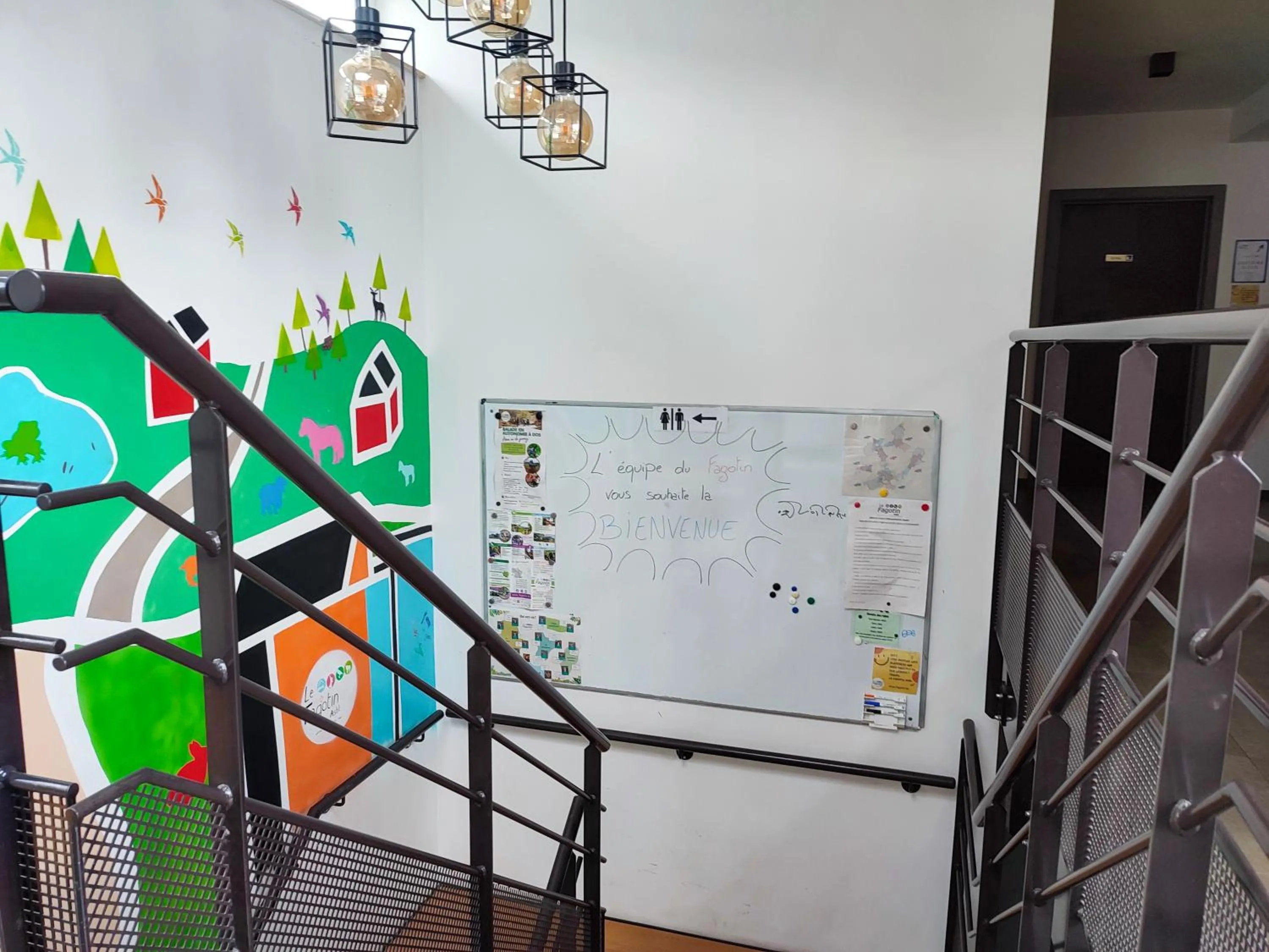 Property building in Le Fagotin - Youth hostel