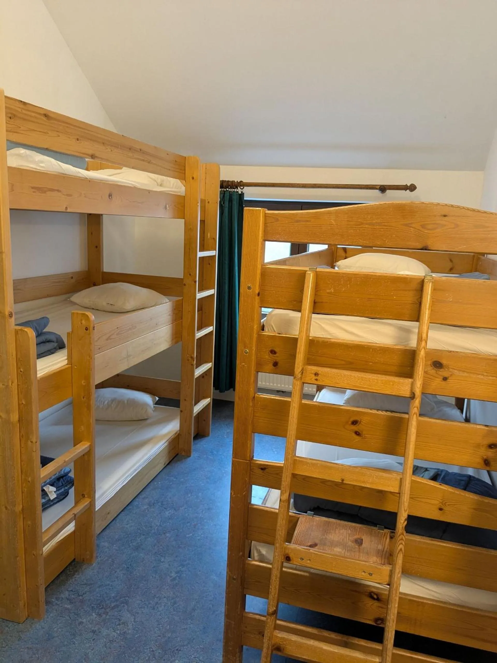 Photo of the whole room, Bed in Le Fagotin - Youth hostel