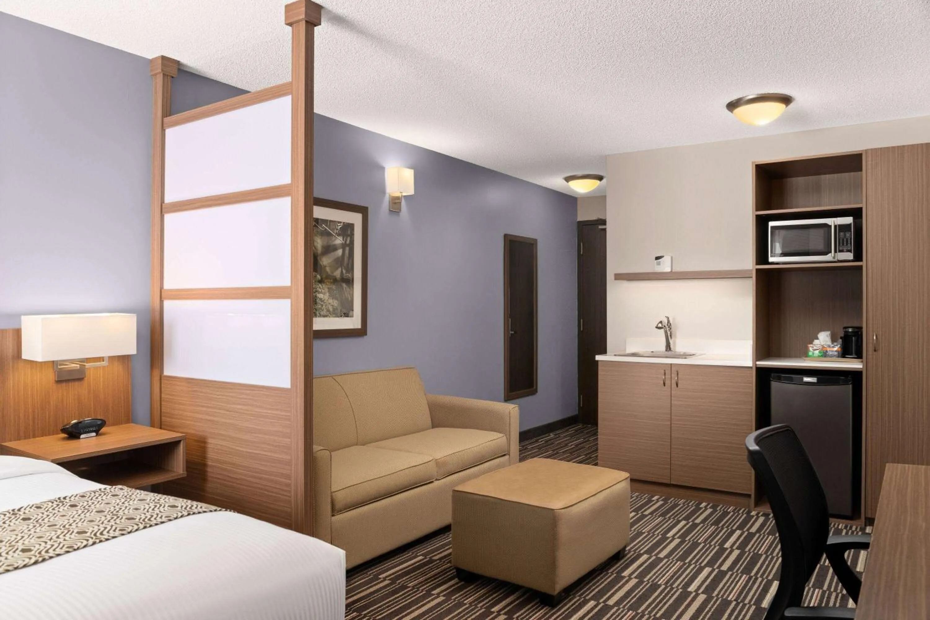 Photo of the whole room, Bed in Microtel Inn & Suites by Wyndham Kirkland Lake
