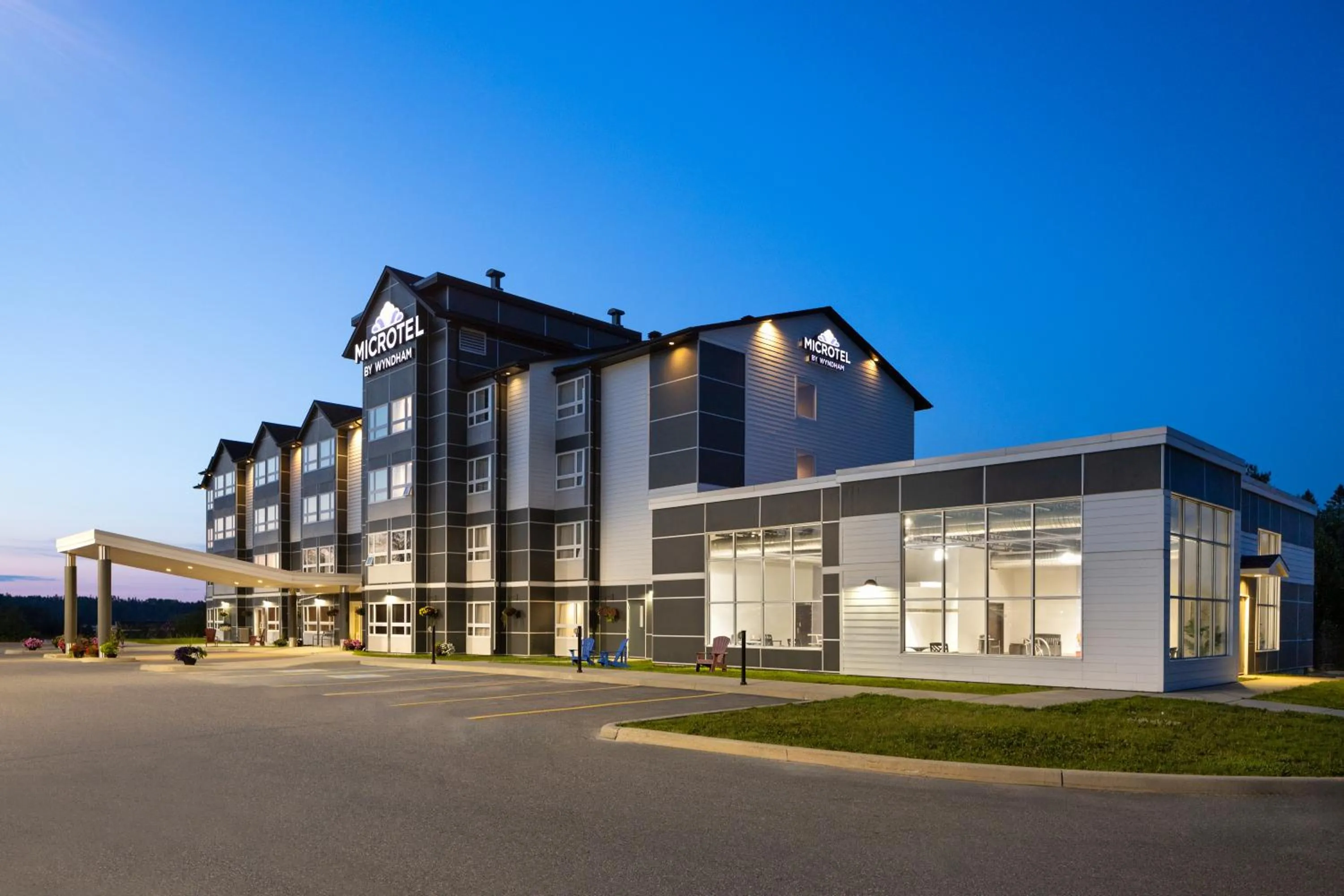 Property building in Microtel Inn & Suites by Wyndham Kirkland Lake