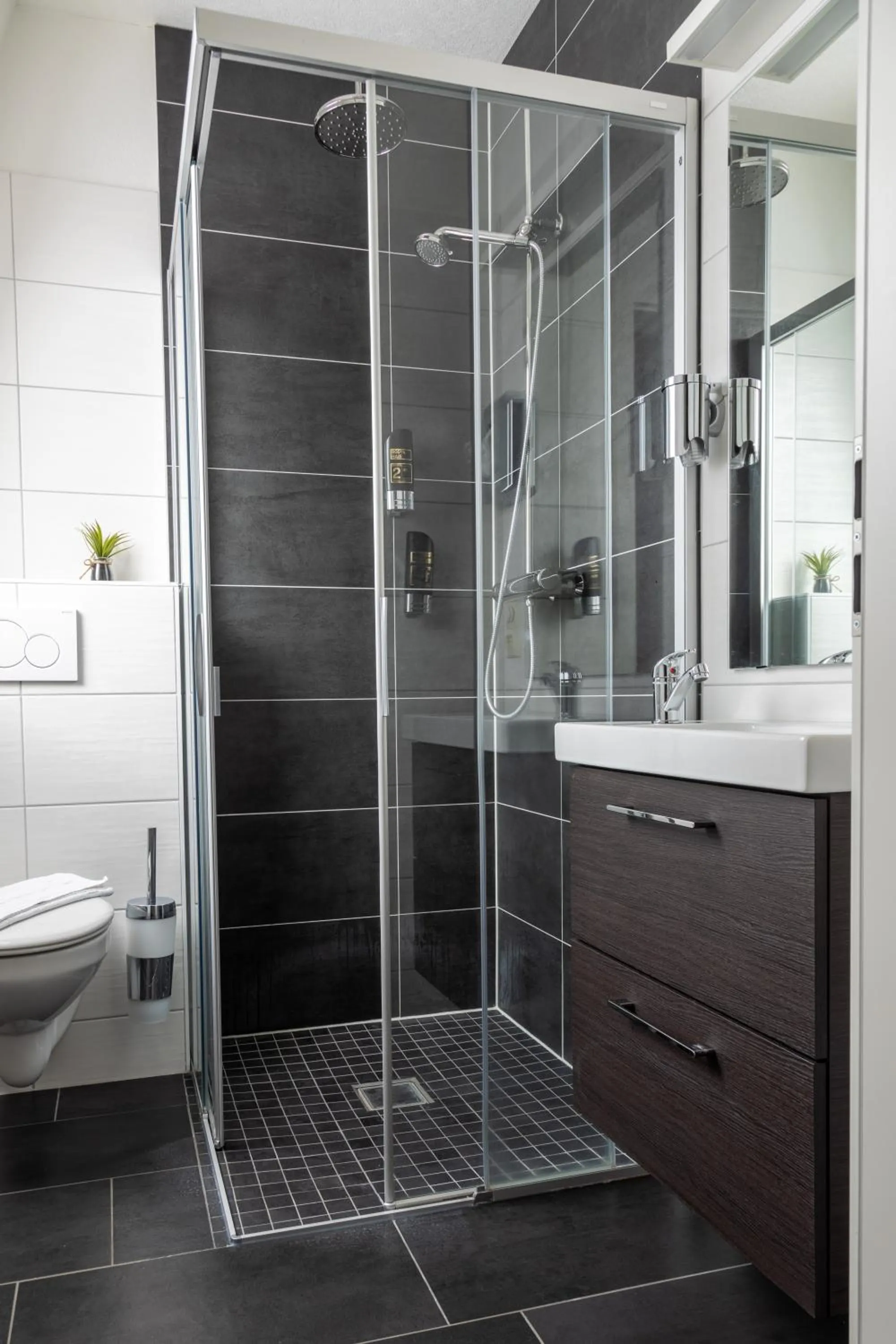 Bathroom in Spielzeughotel Sonneberg