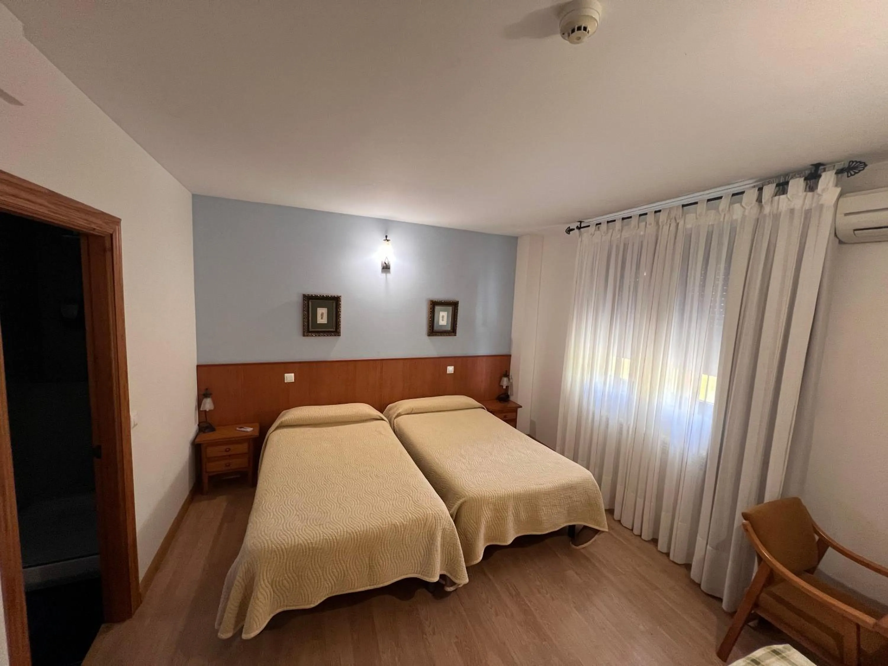 Bed in Hotel Puente de Piedra