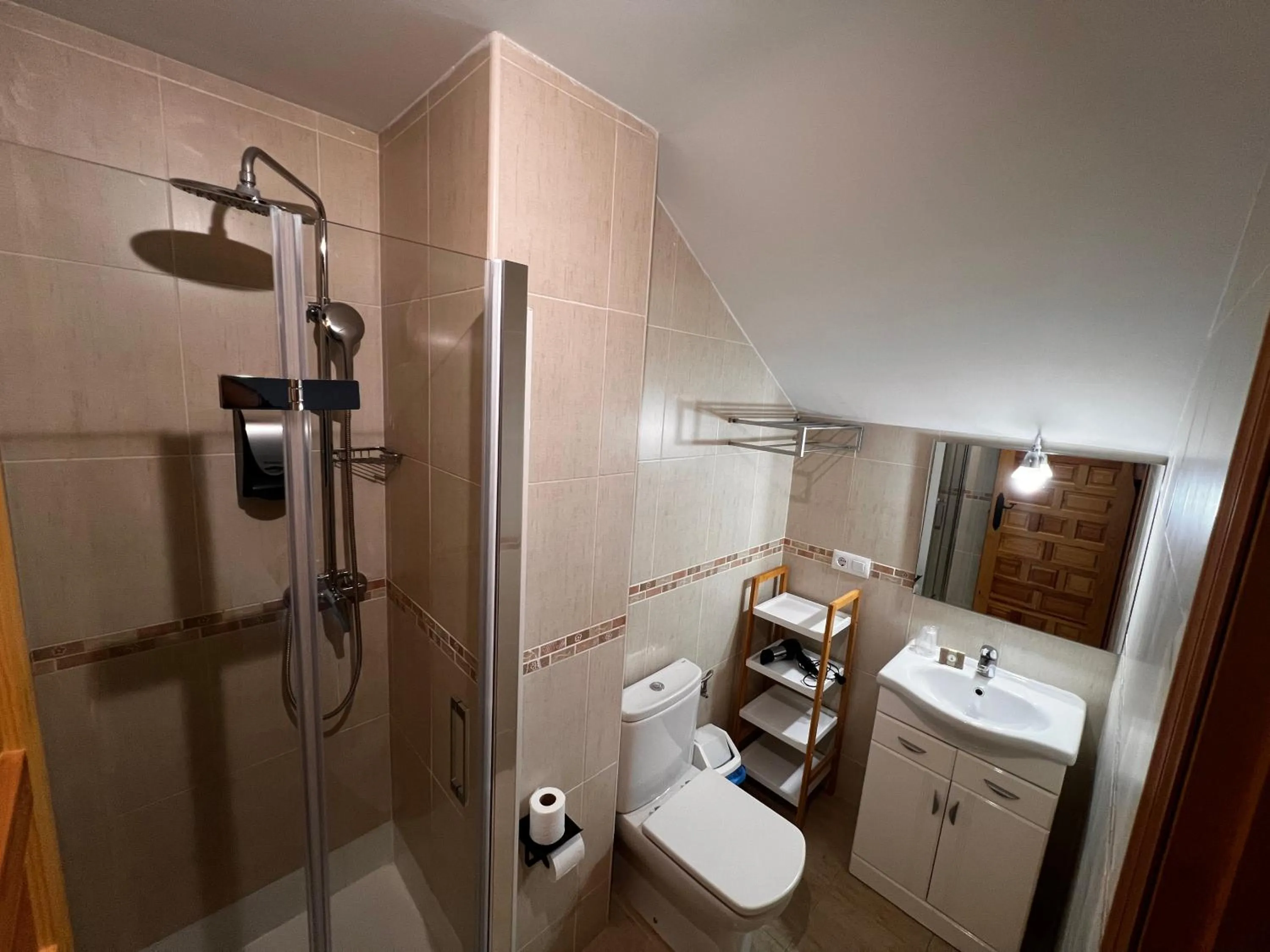 Hotel Puente de Piedra