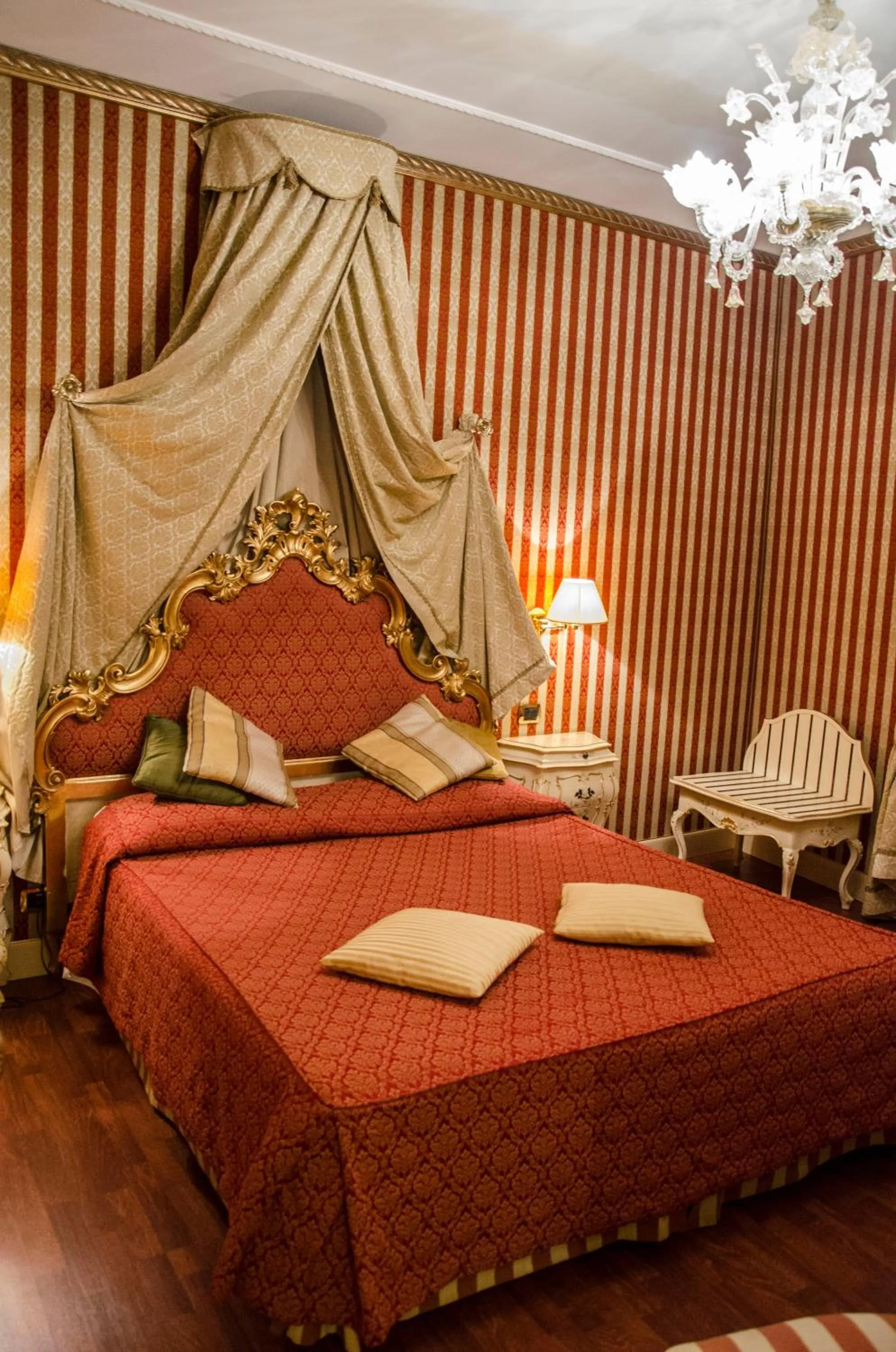 Photo of the whole room, Bed in Dimora Dogale