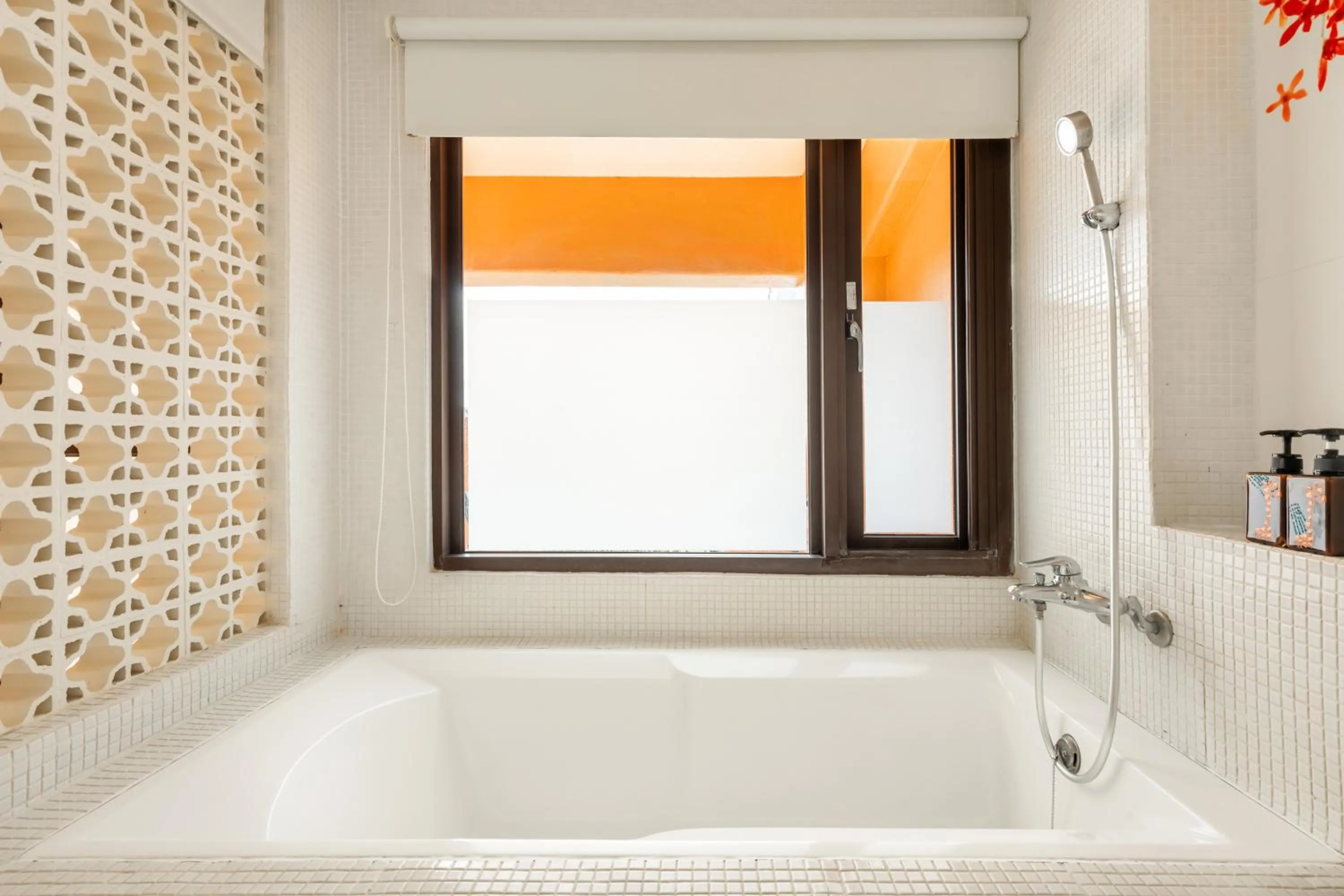 Bathroom in Fairyland & Farm Guest House