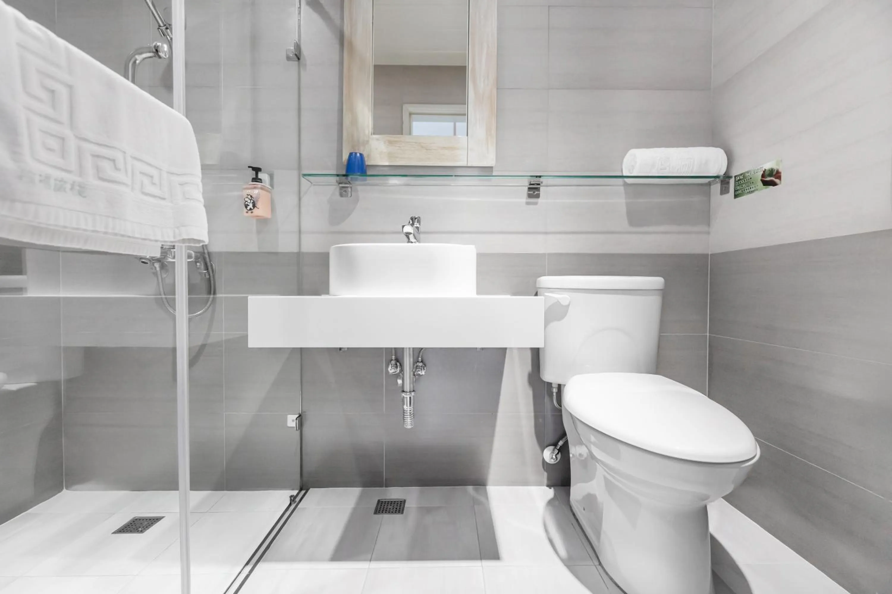 Bathroom in Fairyland & Farm Guest House