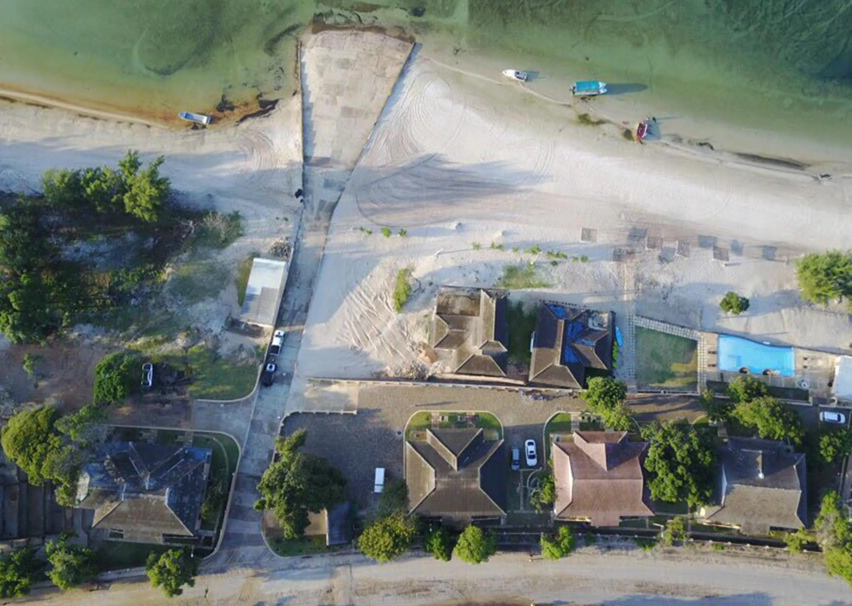 Property building in Bilene Lodge by Dream Resorts