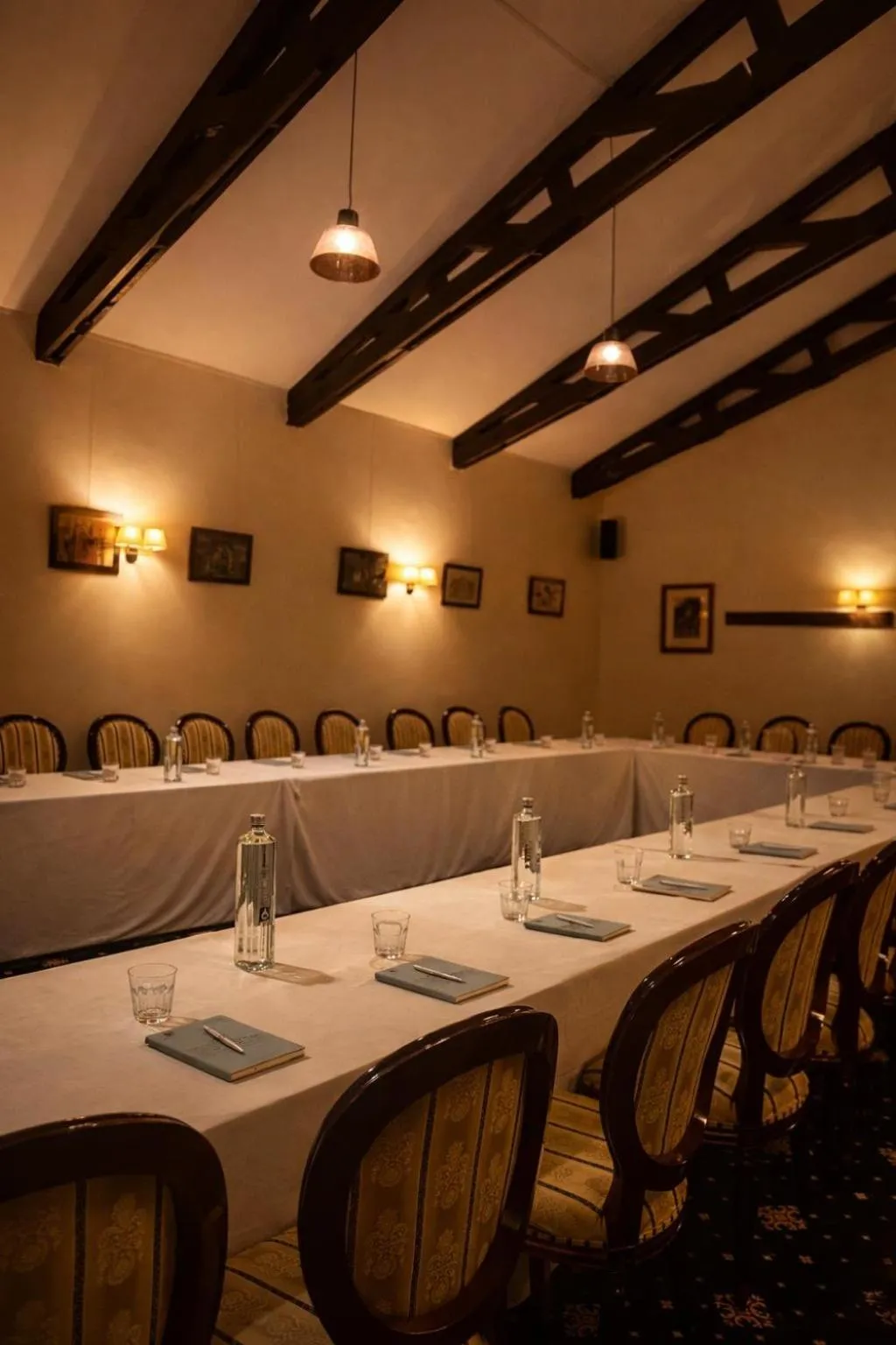 Meeting/conference room in Classic Inn Hotel