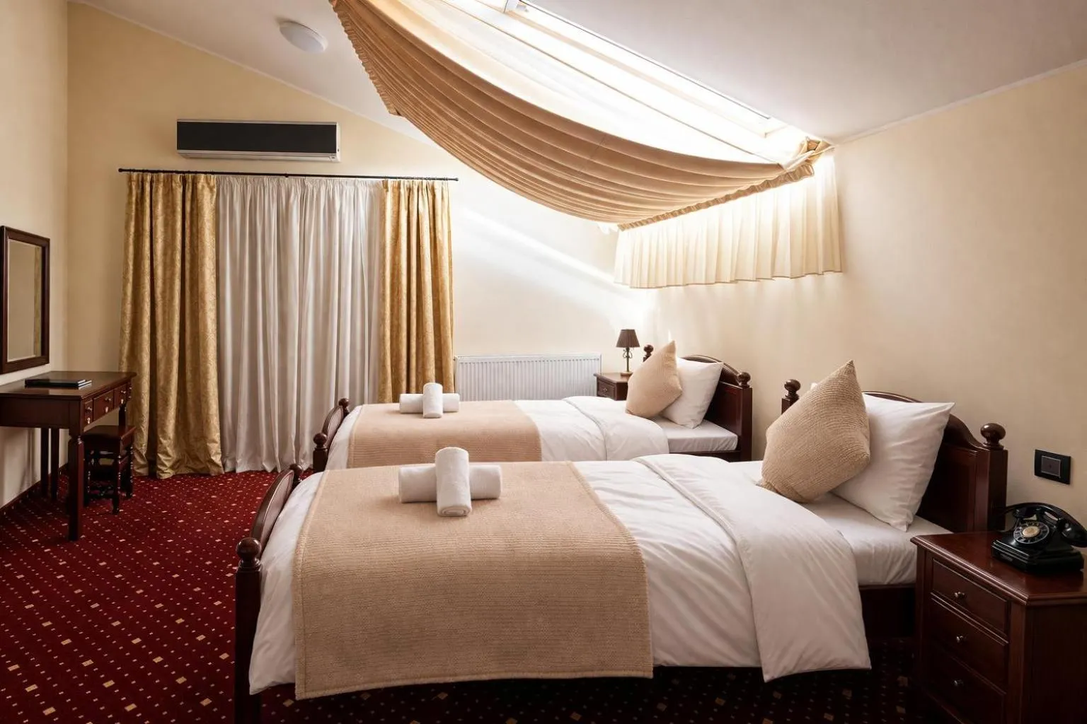 Bed in Classic Inn Hotel