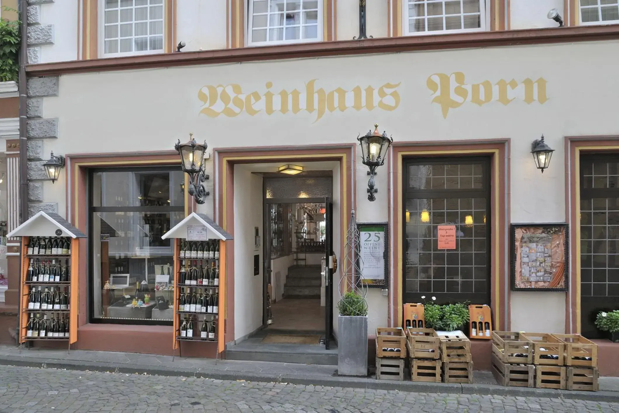 Rieslinghaus Bernkastel (ehm.Weinhaus Porn) Rieslinghaus Bernkastel (ehm.Weinhaus Porn)