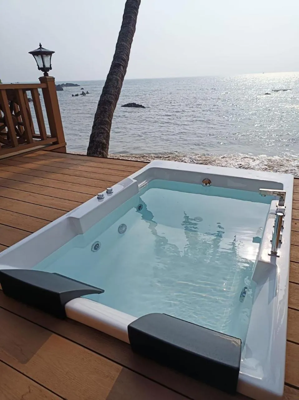 Beach in Cola Goa Beach Resort