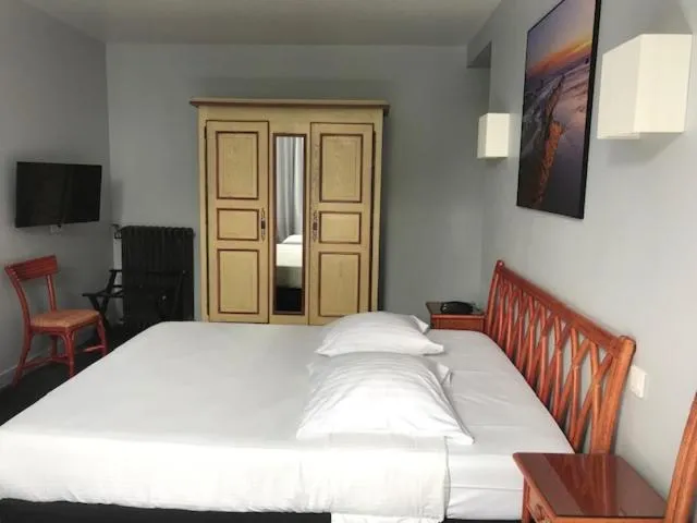 Bed in Hôtel Ohartzia