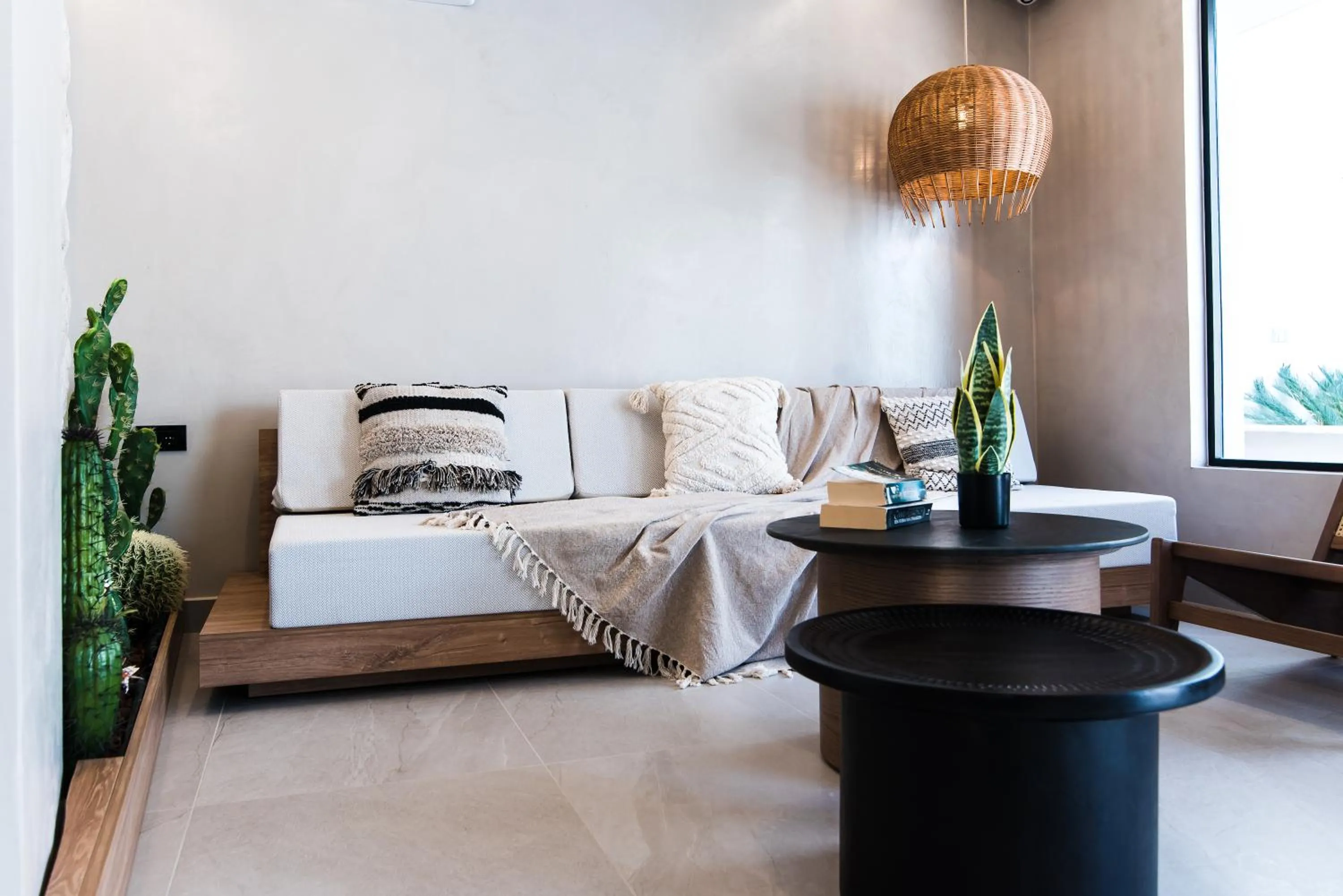 Seating area, Bed in Le Palme