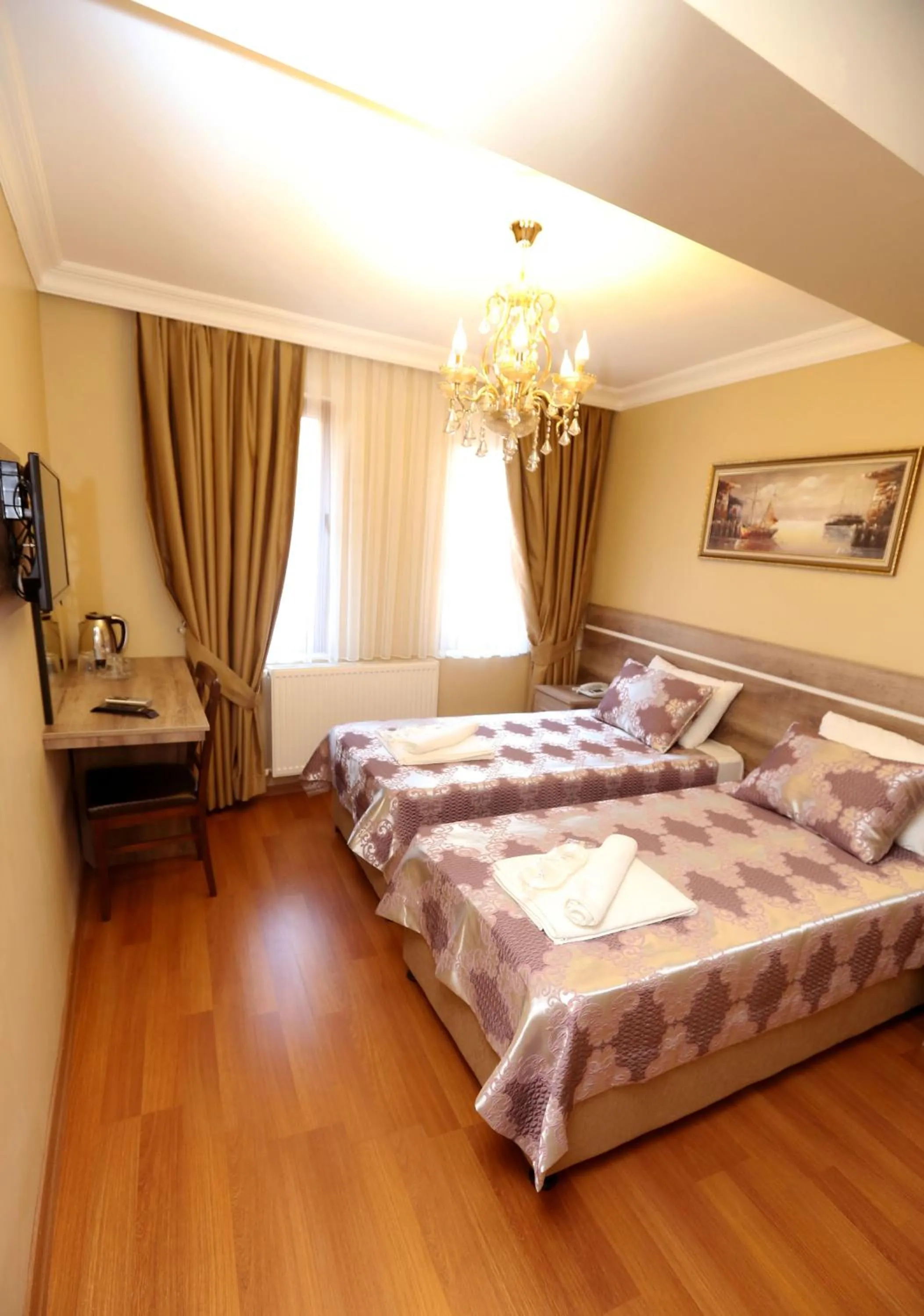 TV and multimedia, Bed in My Holiday Time Hotel